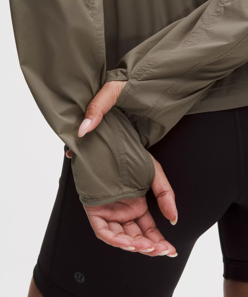 Classic-Fit Ventilated Running Jacket 6