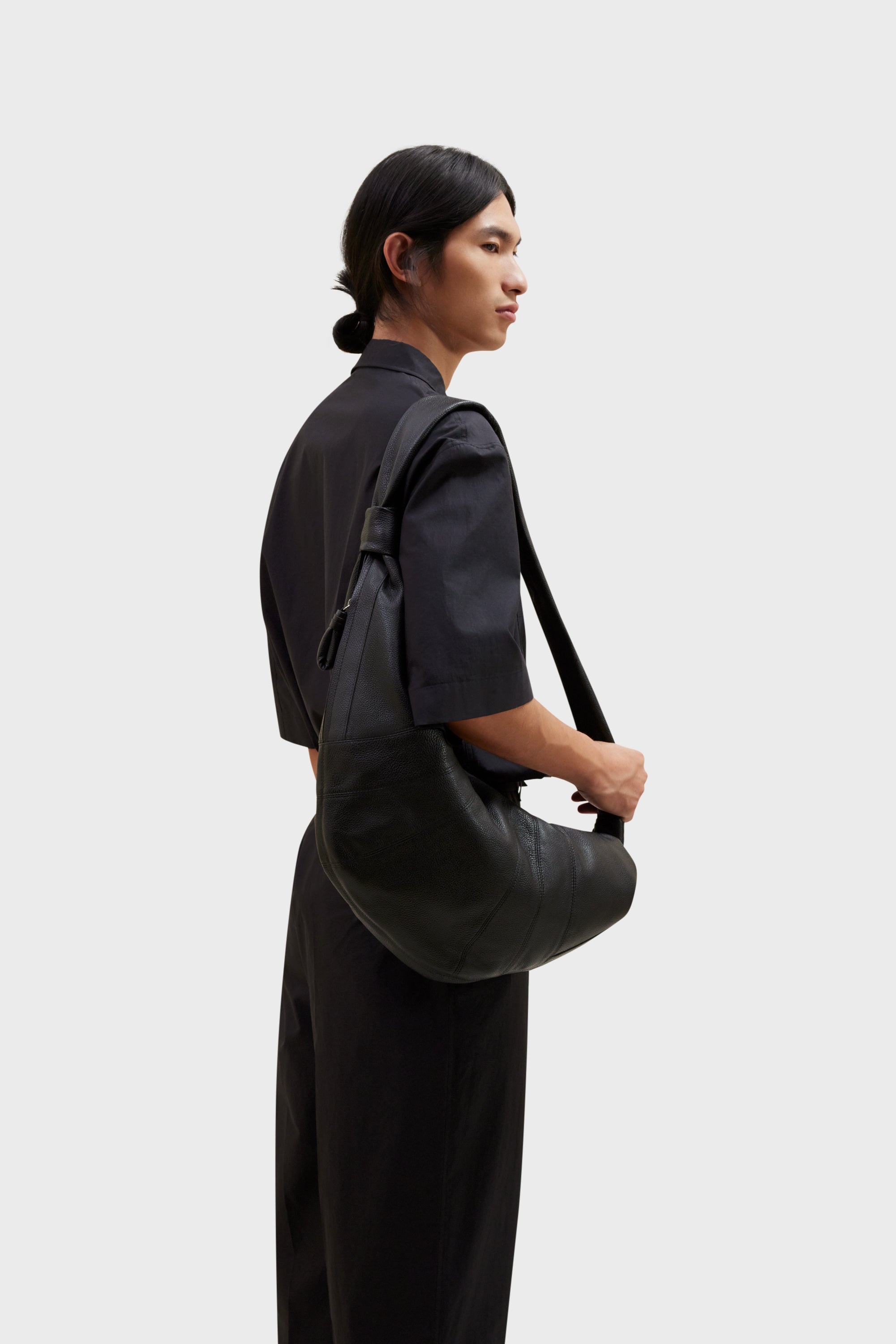 Lemaire LARGE CROISSANT BAG | REVERSIBLE
