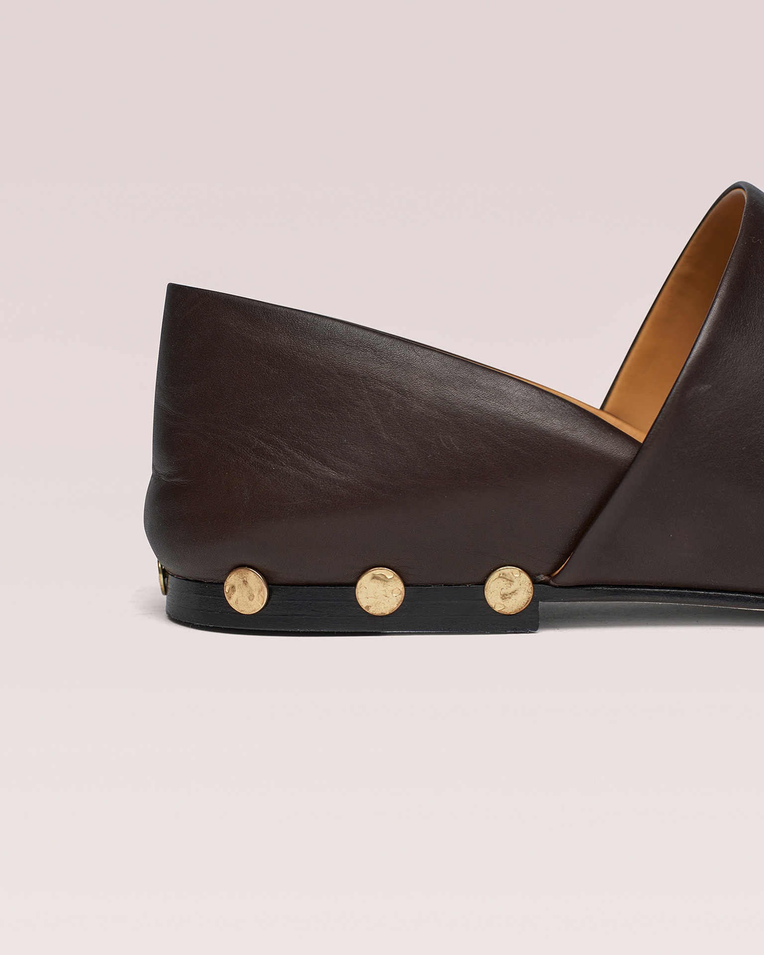 LINO STUD - Studded leather slip-on shoes - Dark chocolate - 6