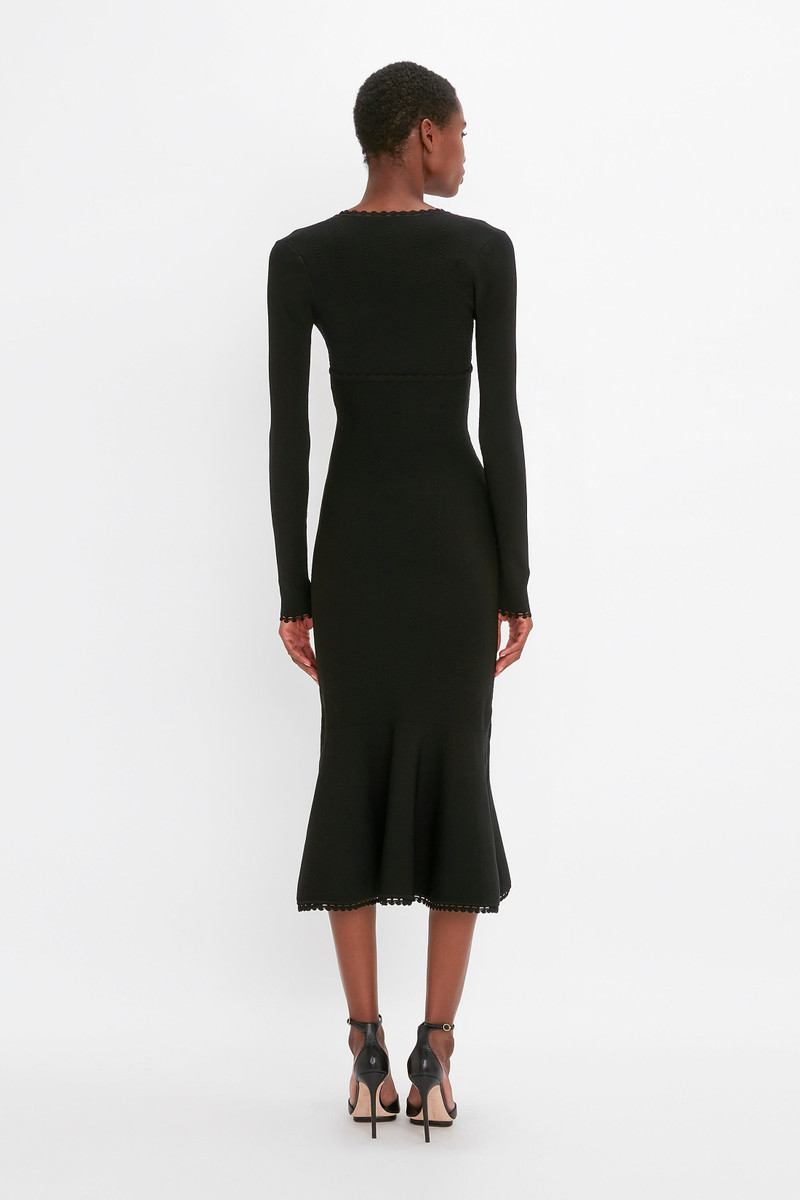 VB Body Long Sleeve V Neck Dress In Black 4