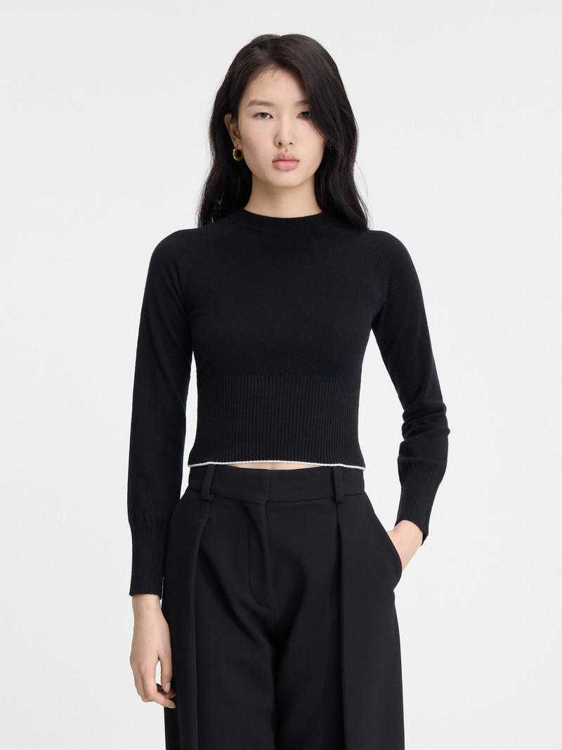 JACQUEMUS La maille Soglia outlook