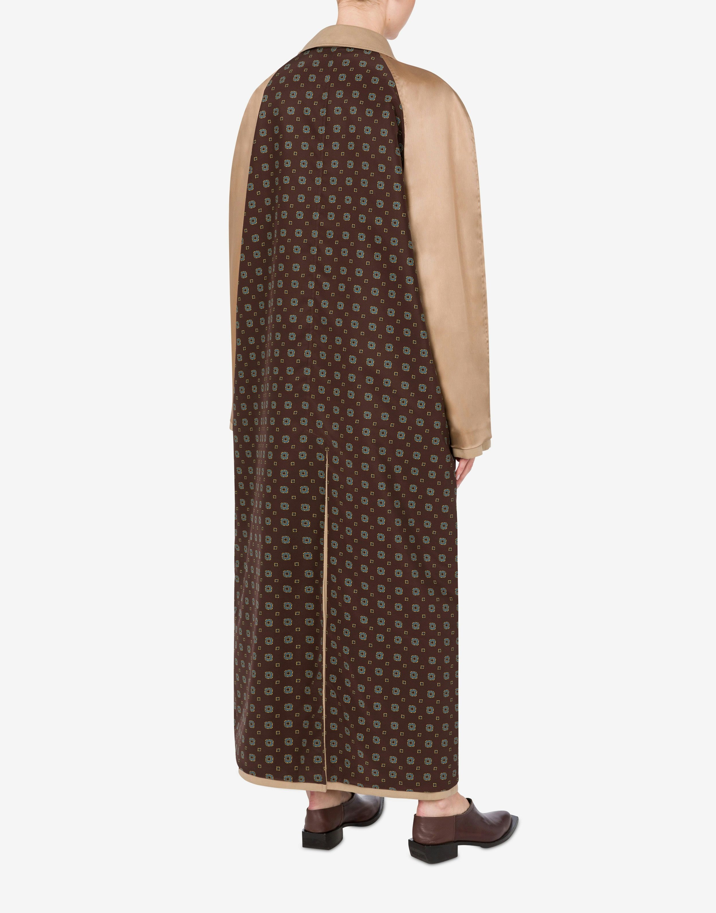 REVERSIBLE TRENCH COAT IN GABARDINE AND SATIN - 4
