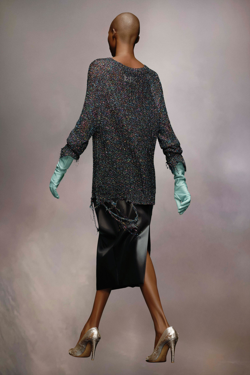 Battered sequin knit sweatshirt 4