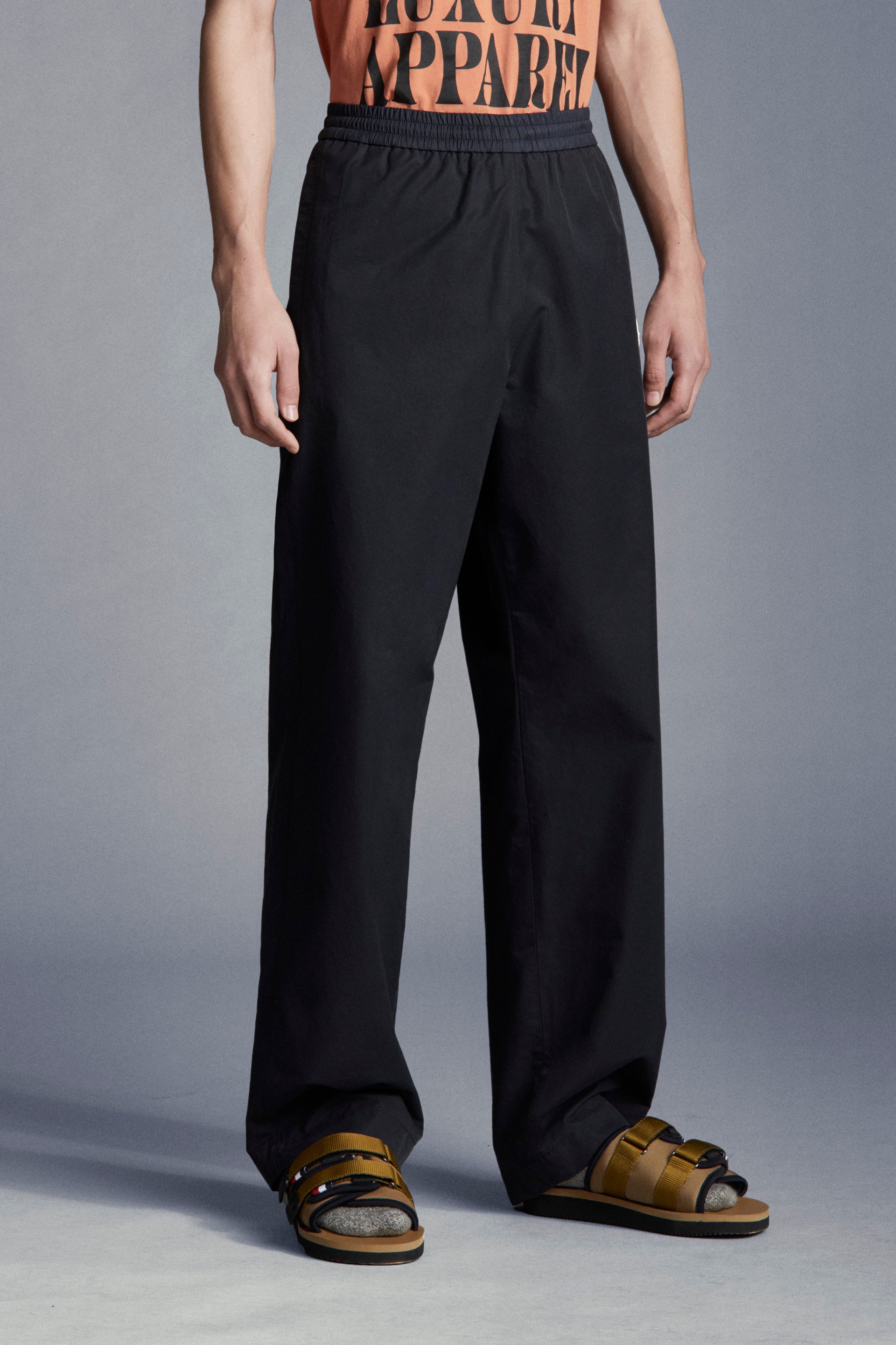 Logo Pants - 3