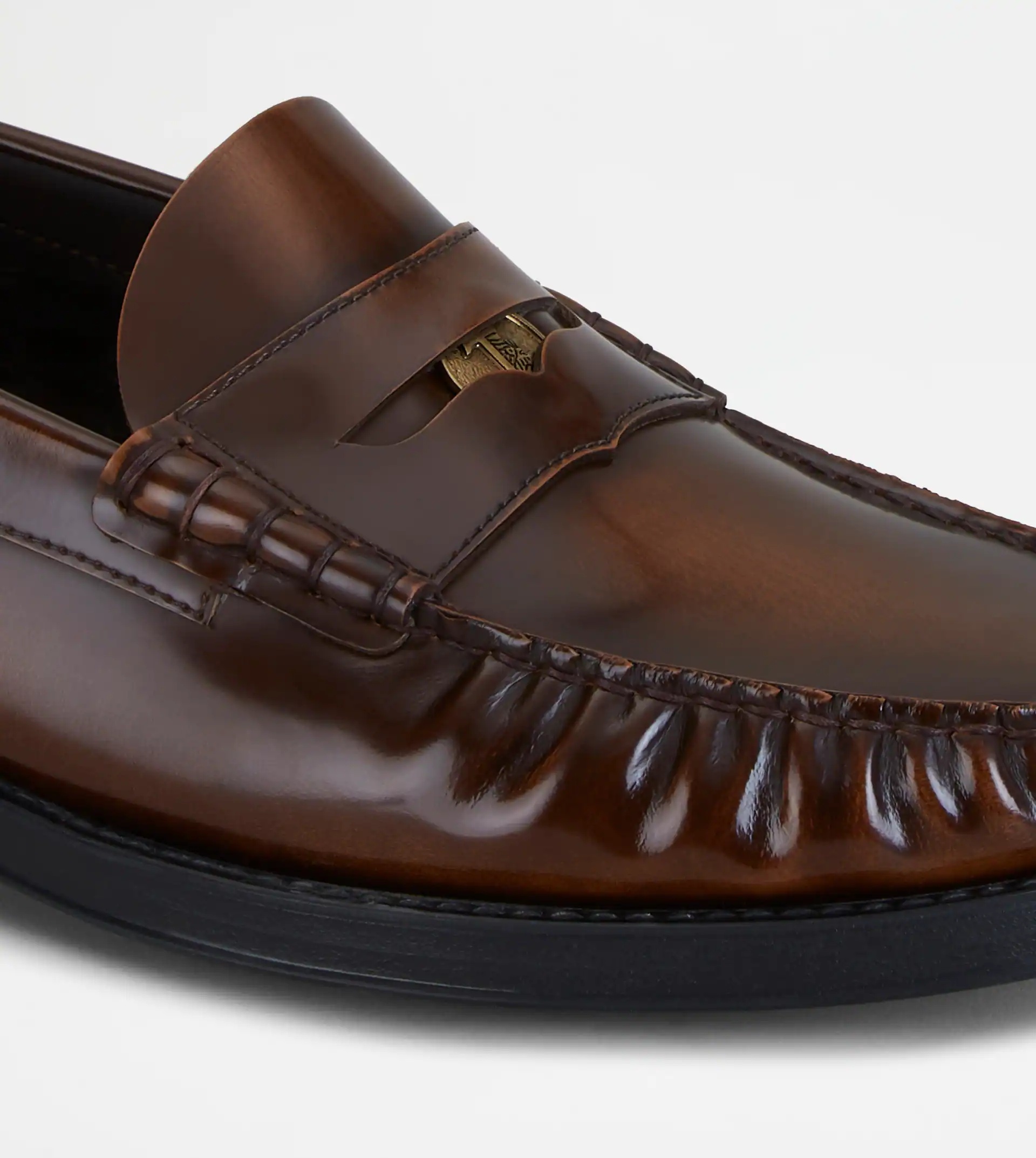 LOAFERS IN LEATHER - BROWN - 8