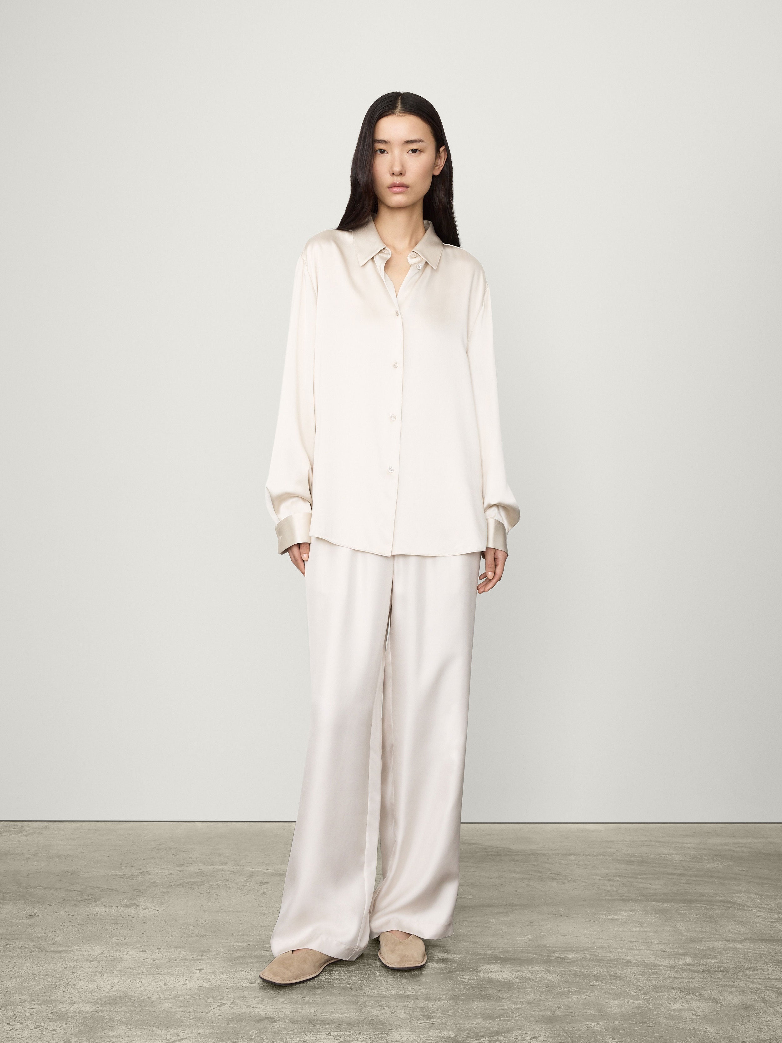 The Long Sleeved Button-Up Shirt - 3
