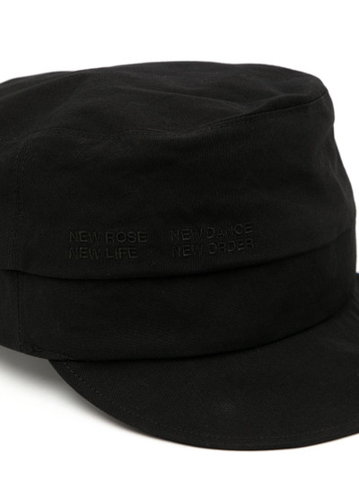 UNDERCOVER flat peak cap outlook