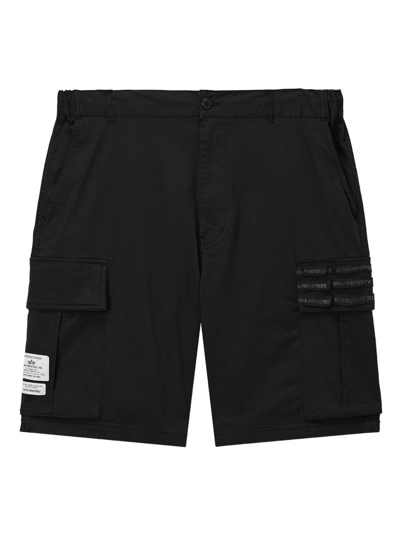 cargo-pocket label-detail shorts 1