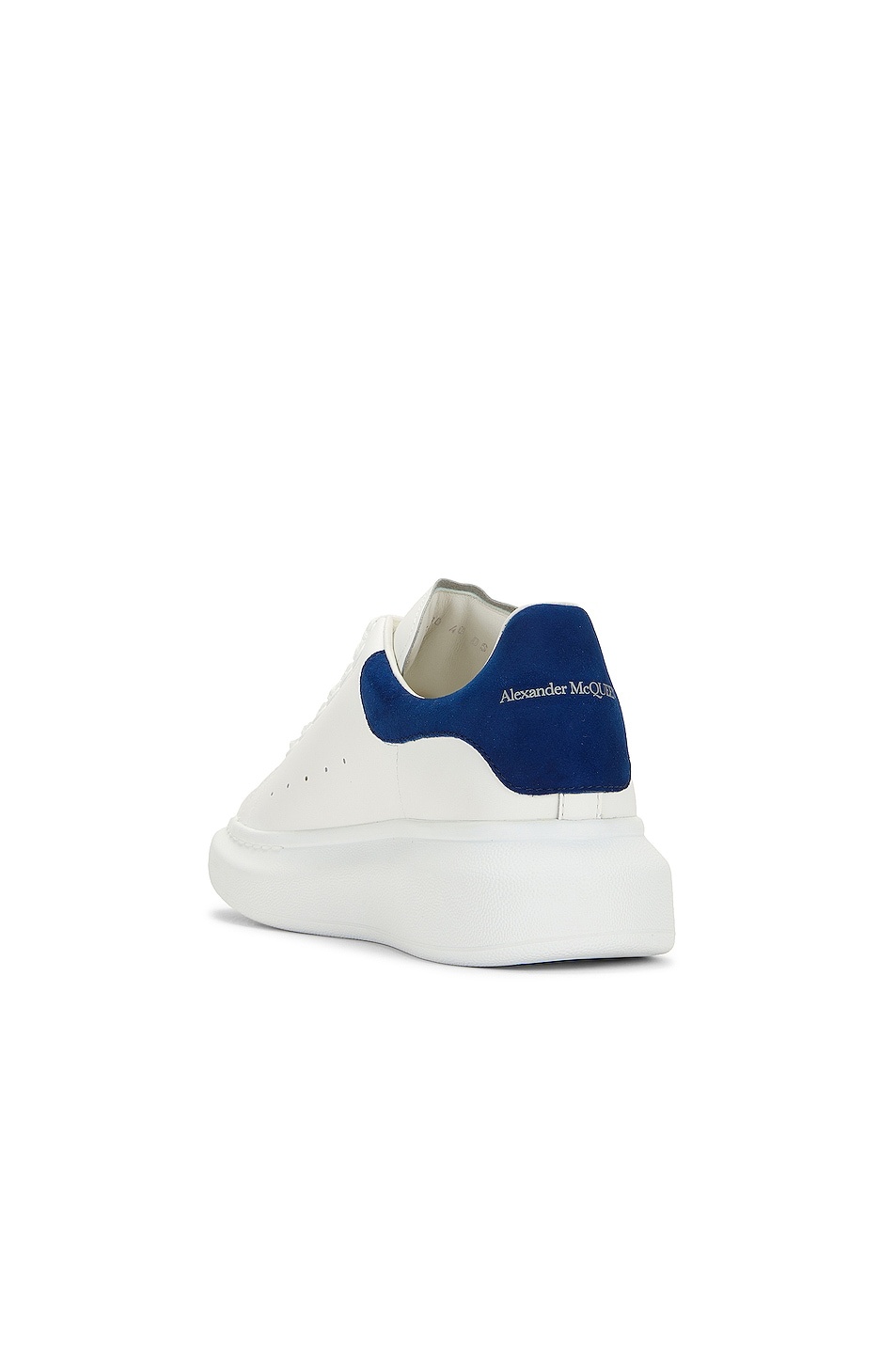 Oversized Sneaker - 3