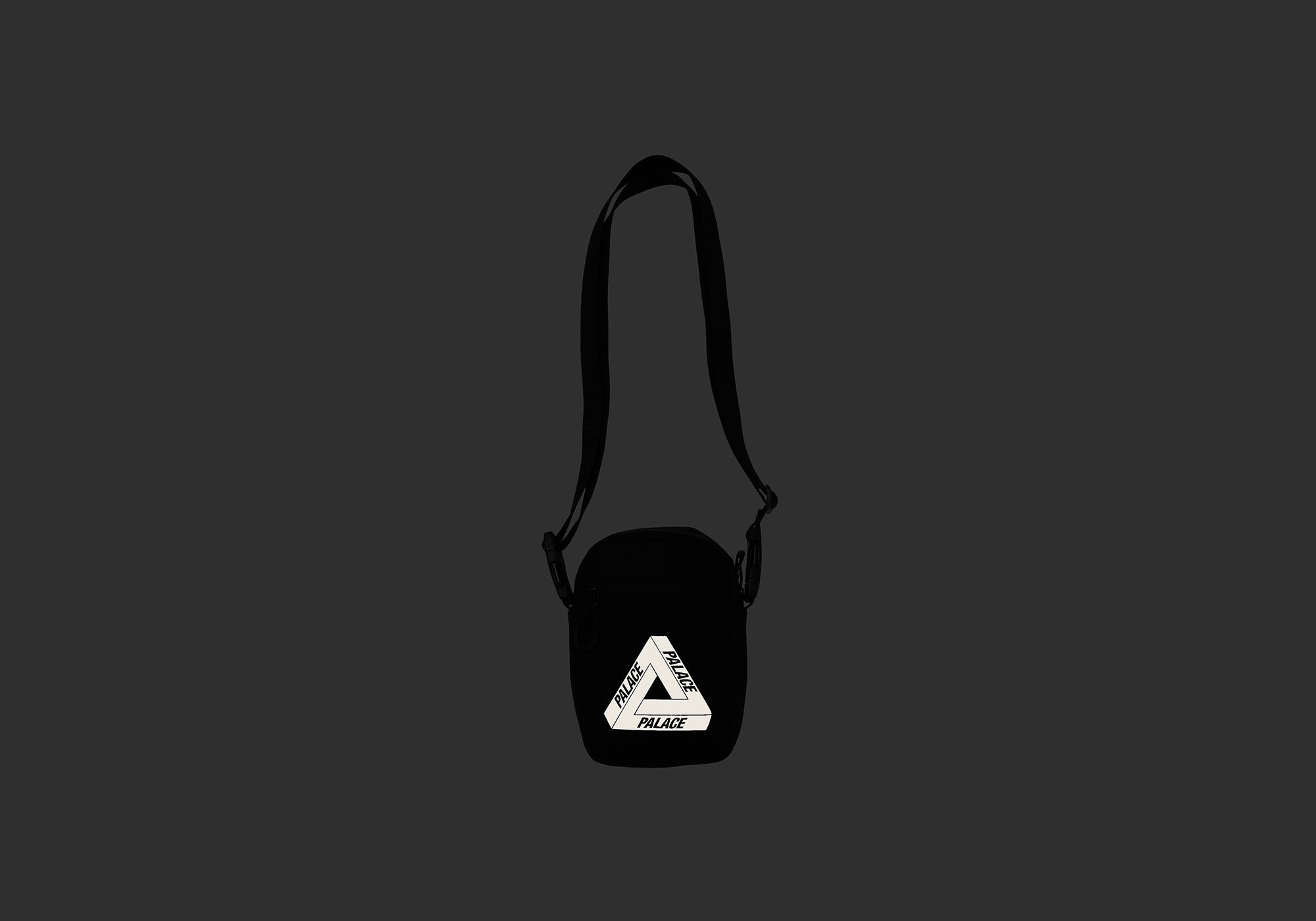 PALACE CORDURA DOUBLE DIAMOND SHOT BAG BLACK | REVERSIBLE