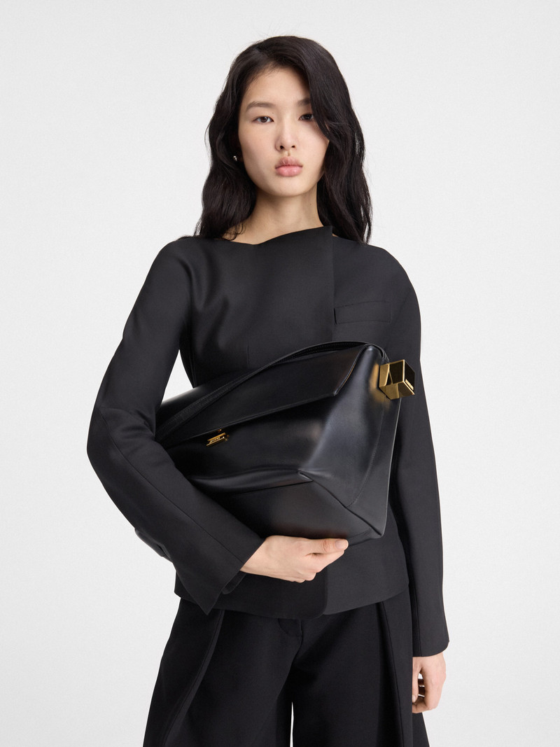 JACQUEMUS Le grand Rond Carré outlook