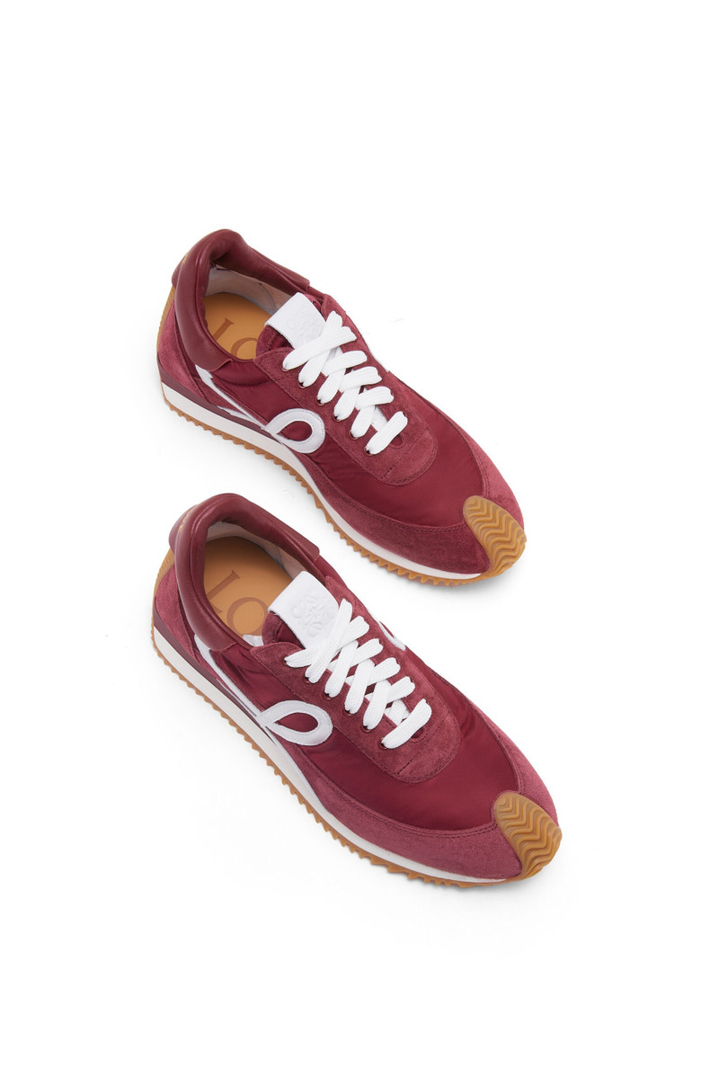 Flow Runner in nylon and suede 4