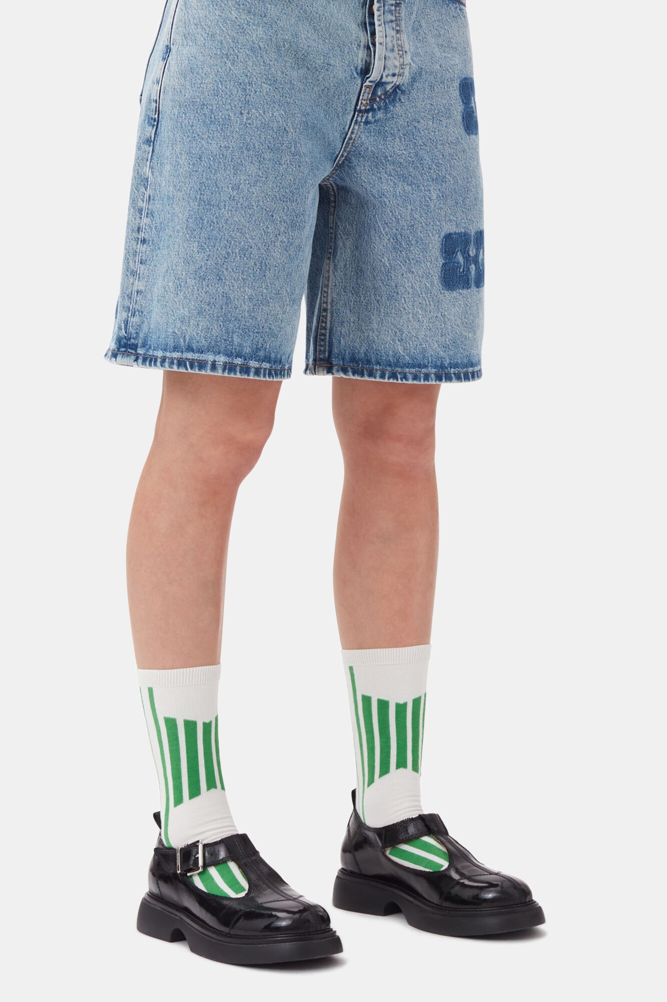 WHITE/GREEN SPORTY SOCKS - 4