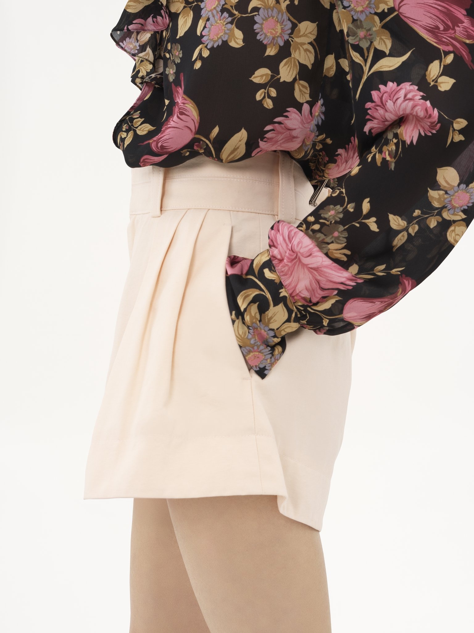 HIGH-RISE MINI SHORTS IN COTTON CANVAS - 7