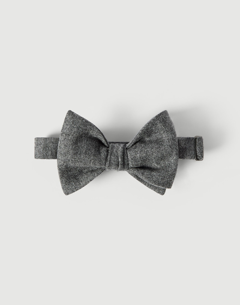 Wool, silk and cashmere lightweight flannel bow tie 1