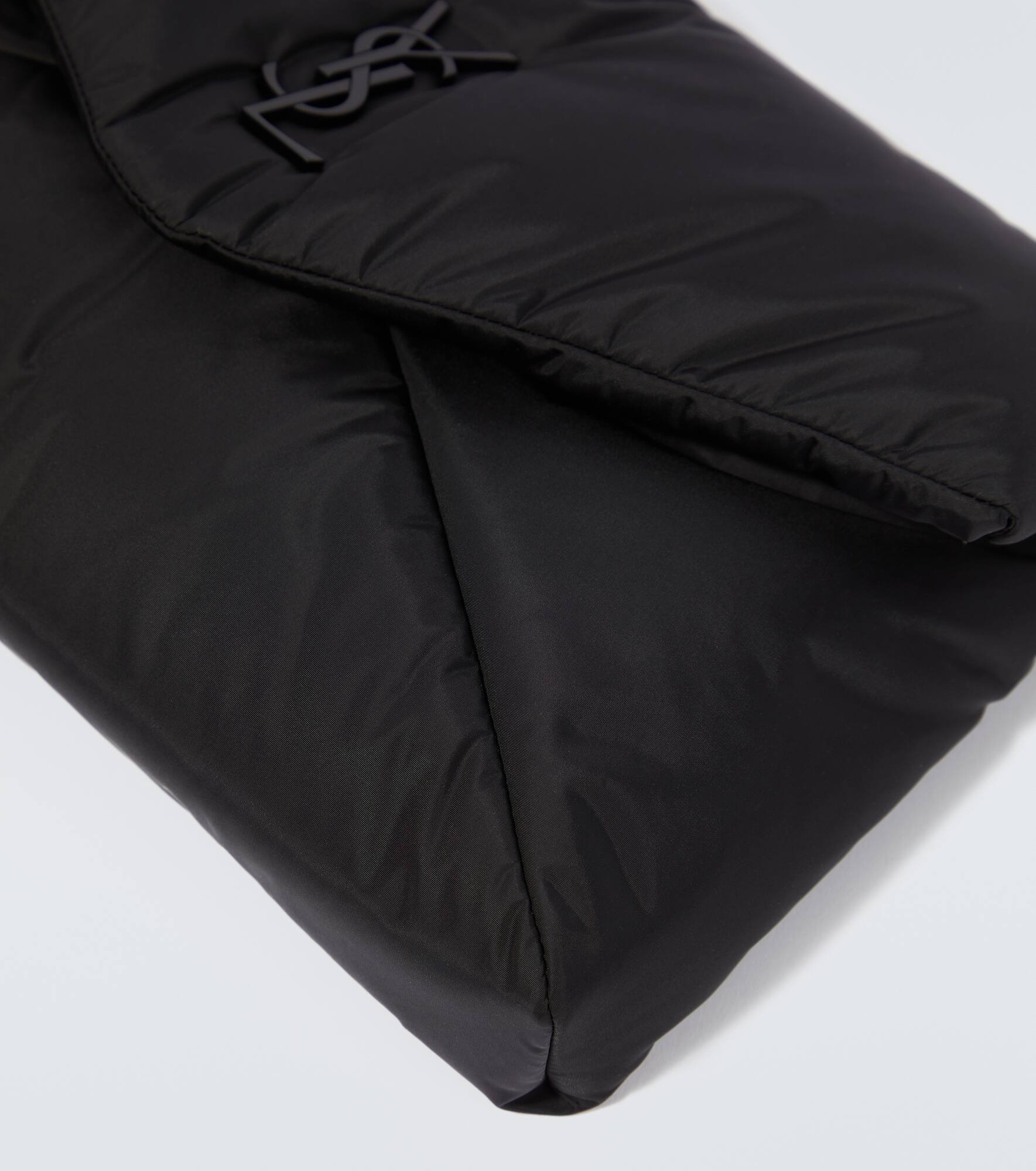 Large pouch - 6