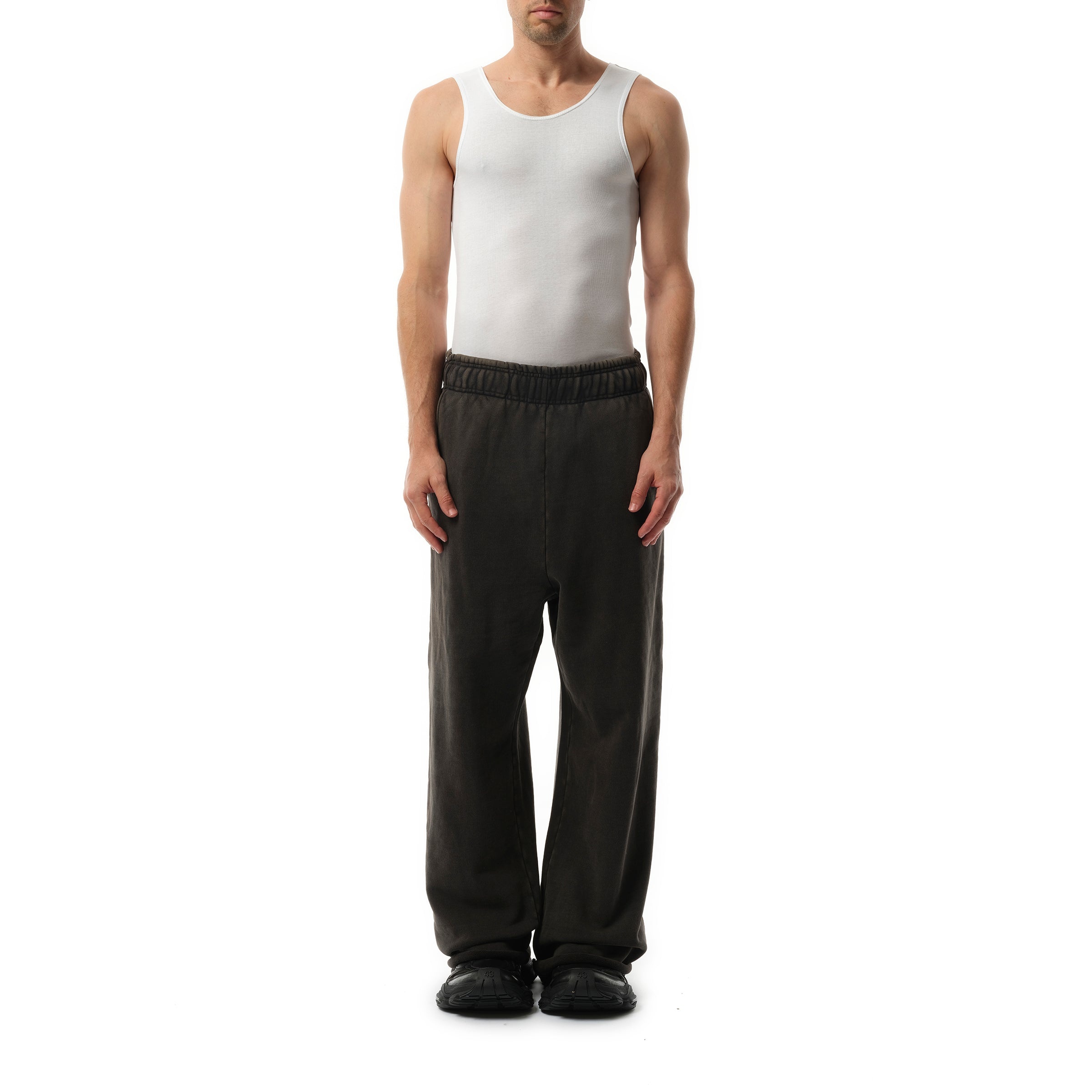 Full Sweatpants in Washed Black - 4