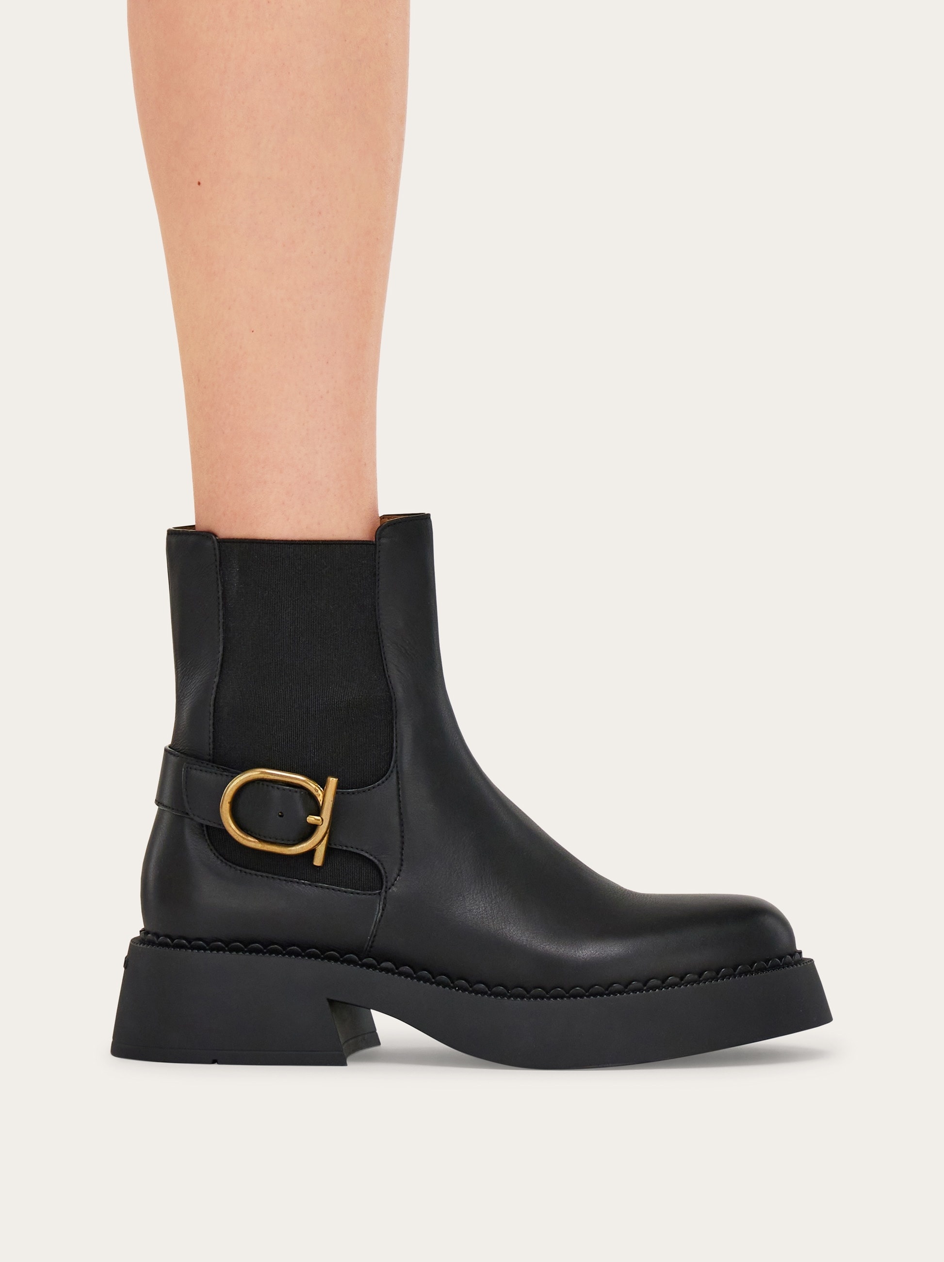 Gancini buckle Chelsea boot - 3