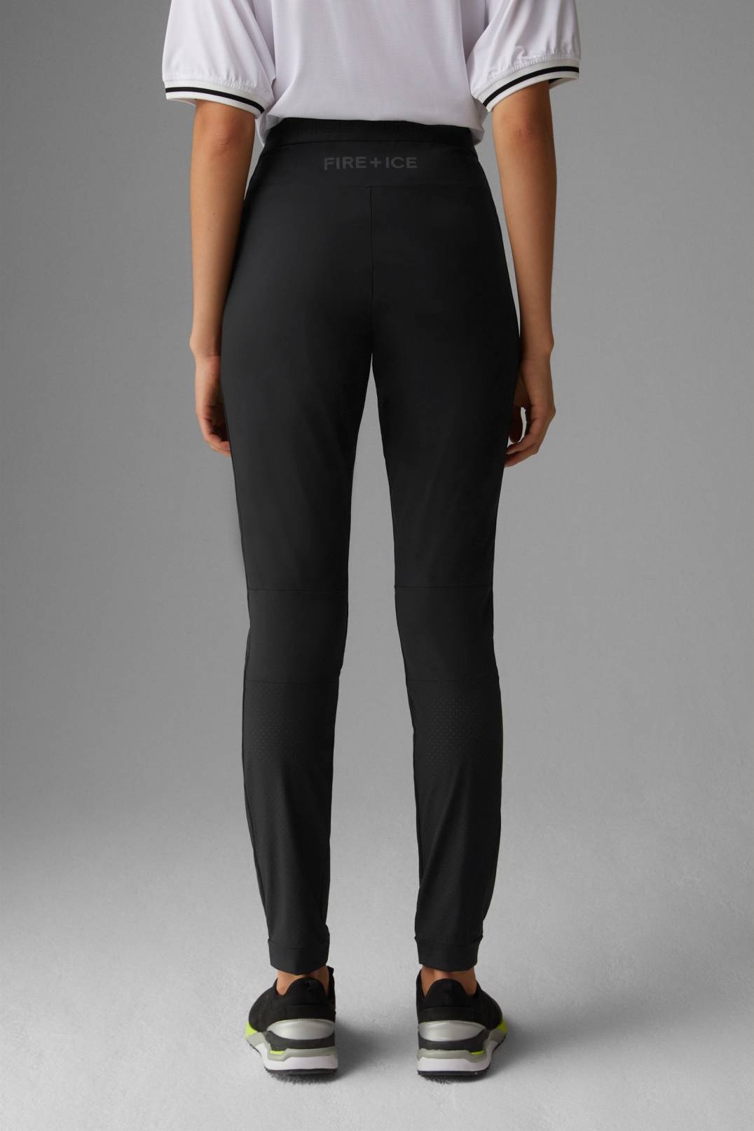 TONJA FUNCTIONAL PANTS IN BLACK - 3