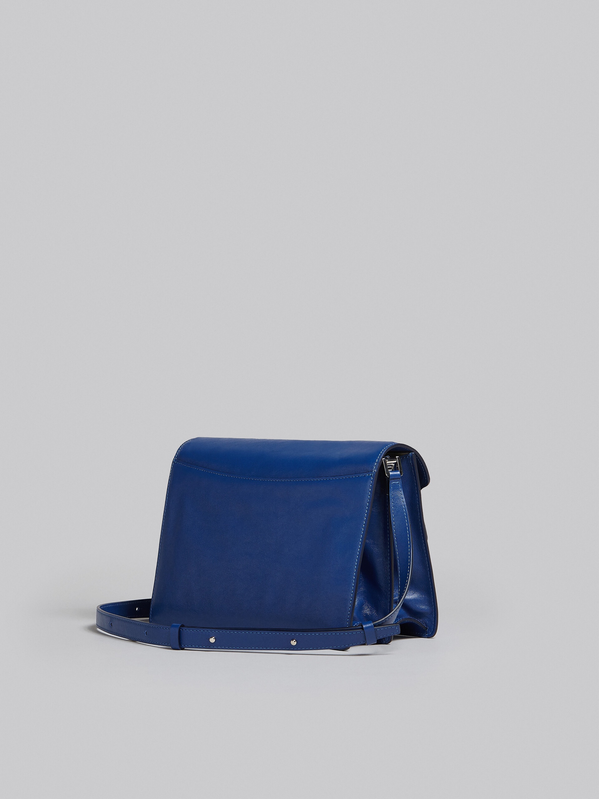 TRUNK SOFT LARGE BAG IN BLUE LEATHER - 3