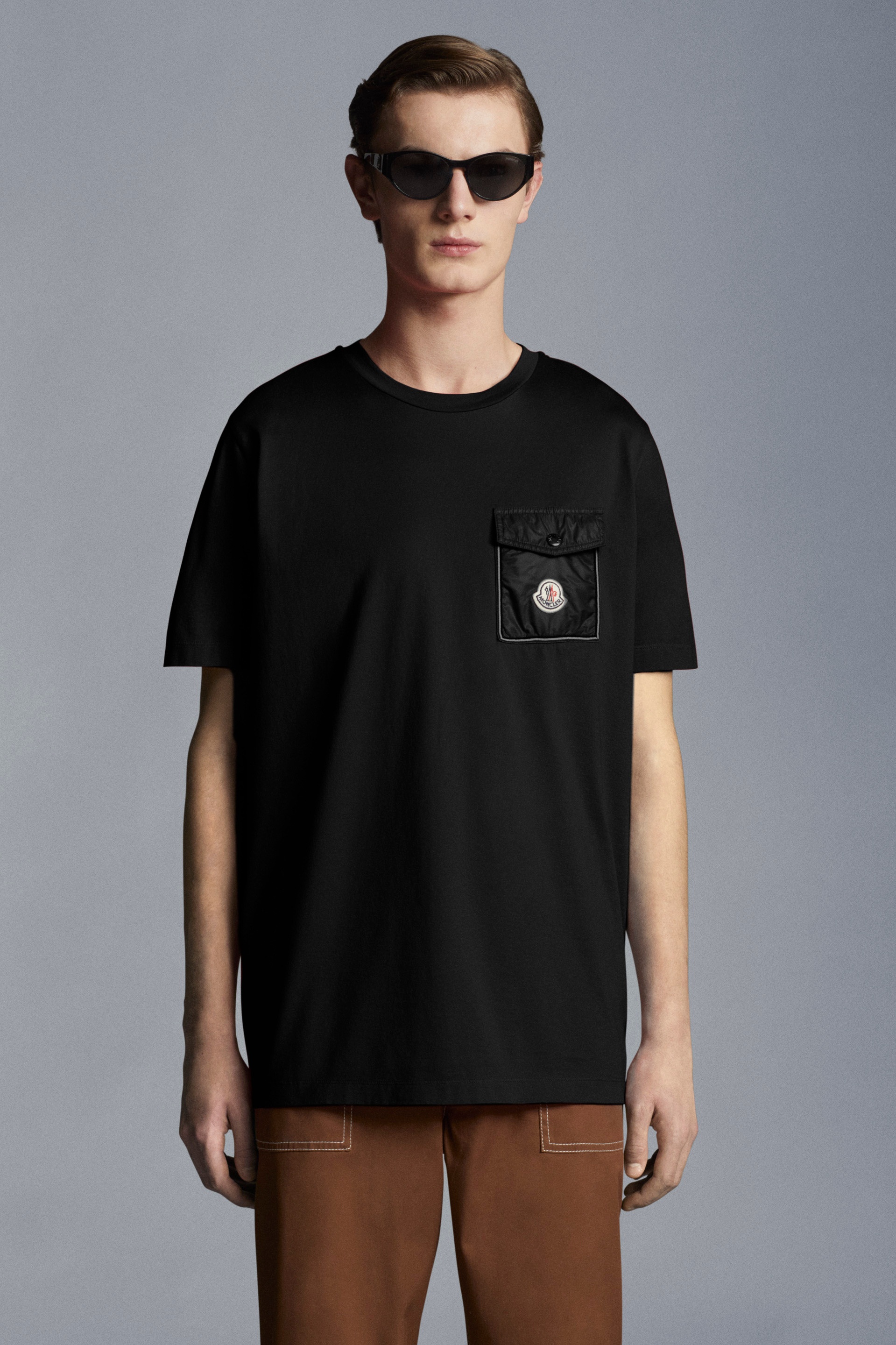 T-Shirt with Pocket - 3