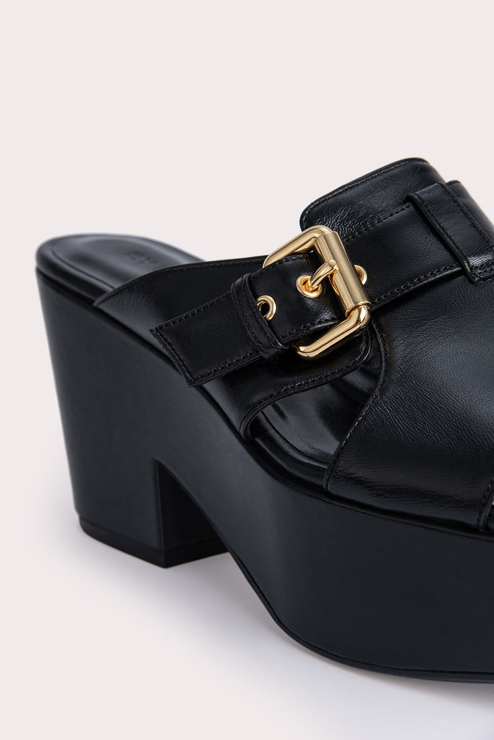 Lenka Black Gloss Leather - 6