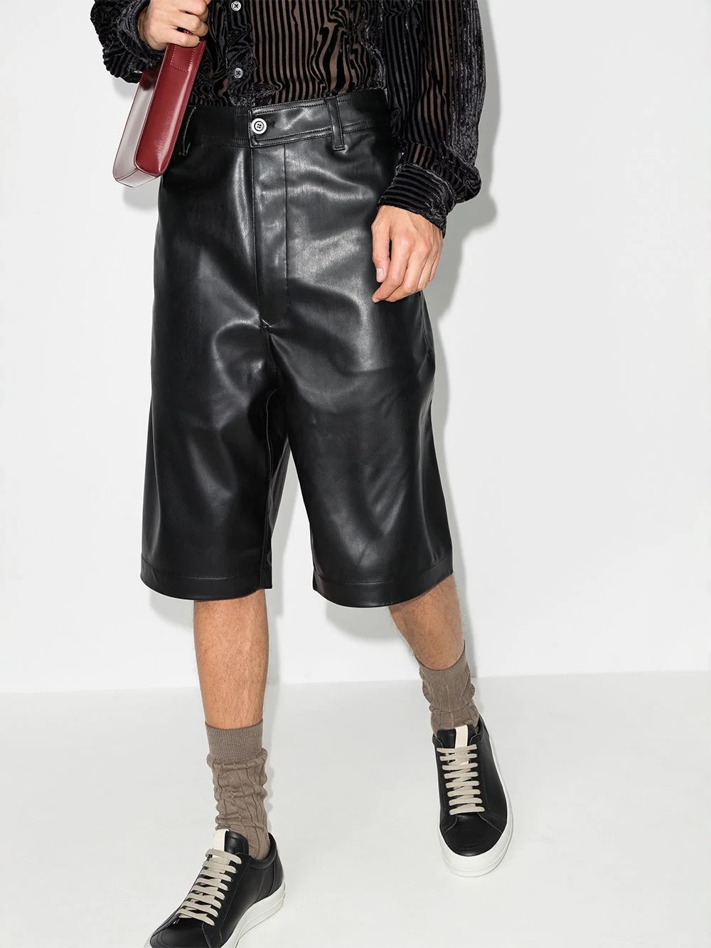 wide leg faux leather shorts - 2