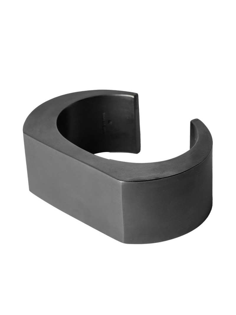 Parts of Four Crescent plane bracelet outlook