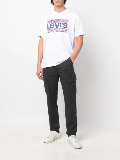 Levi's logo-print detail T-shirt outlook