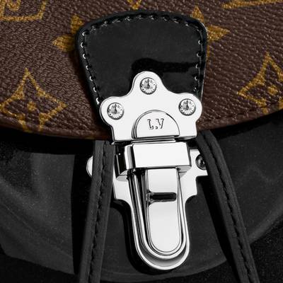 Louis Vuitton Hot Springs Backpack outlook