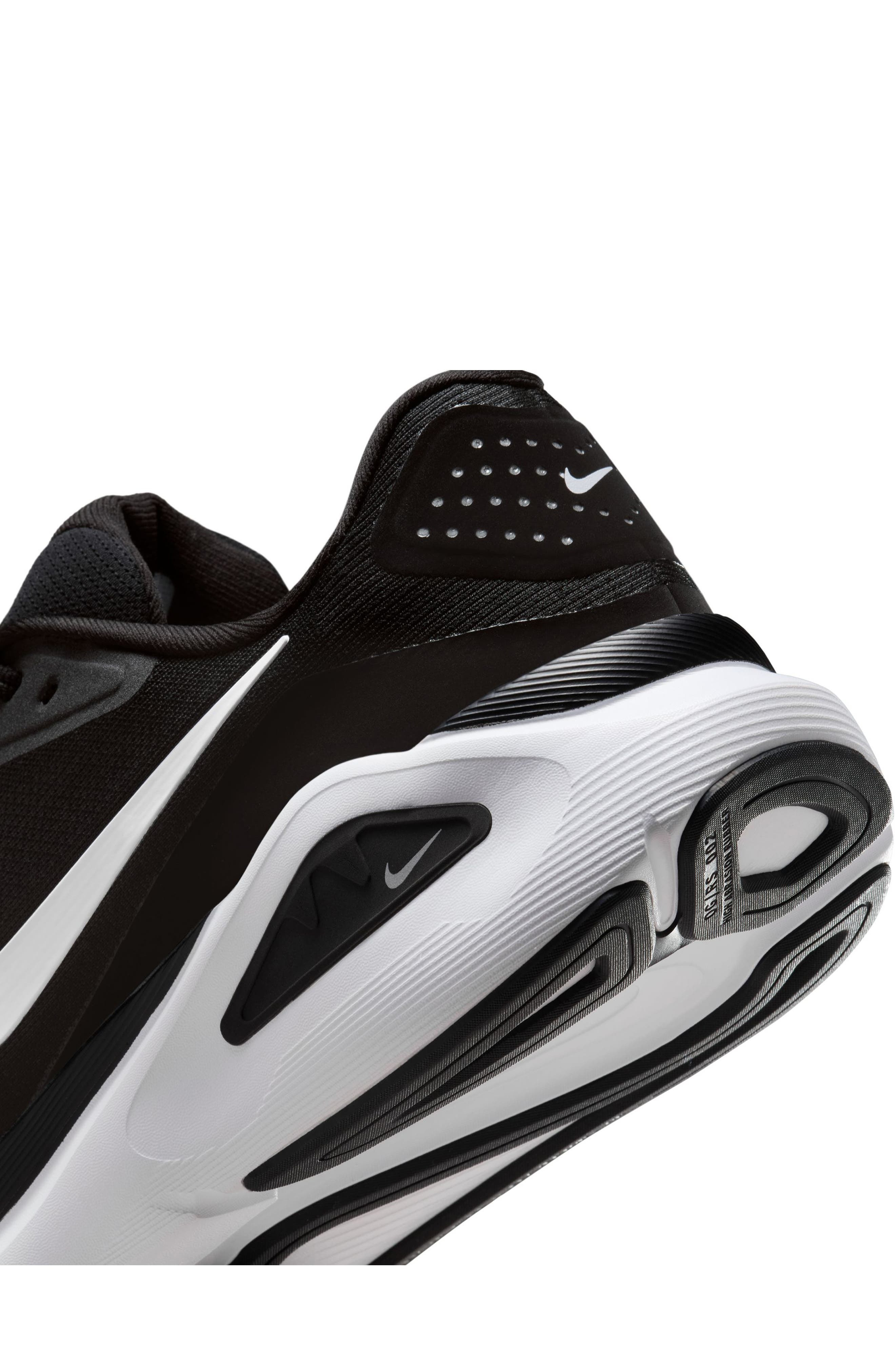 Nike Structure 26 Running Shoe in 002 Black/white at Nordstrom - 7