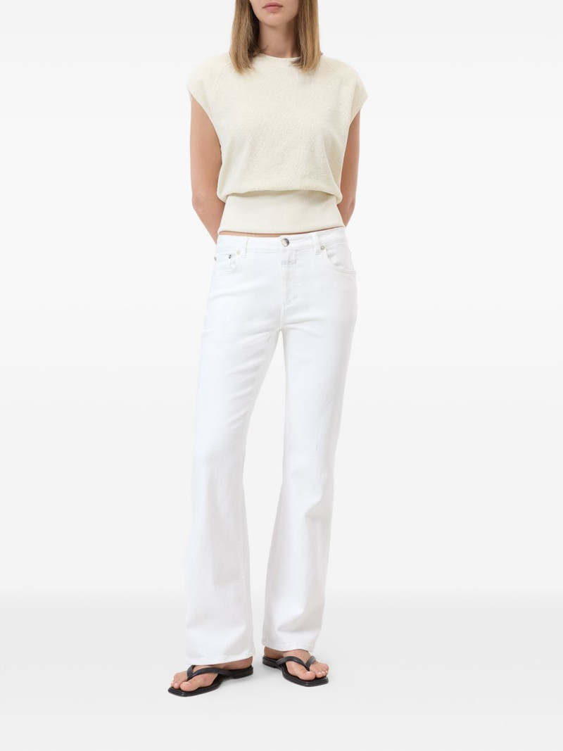 CLOSED Jovanna jeans outlook