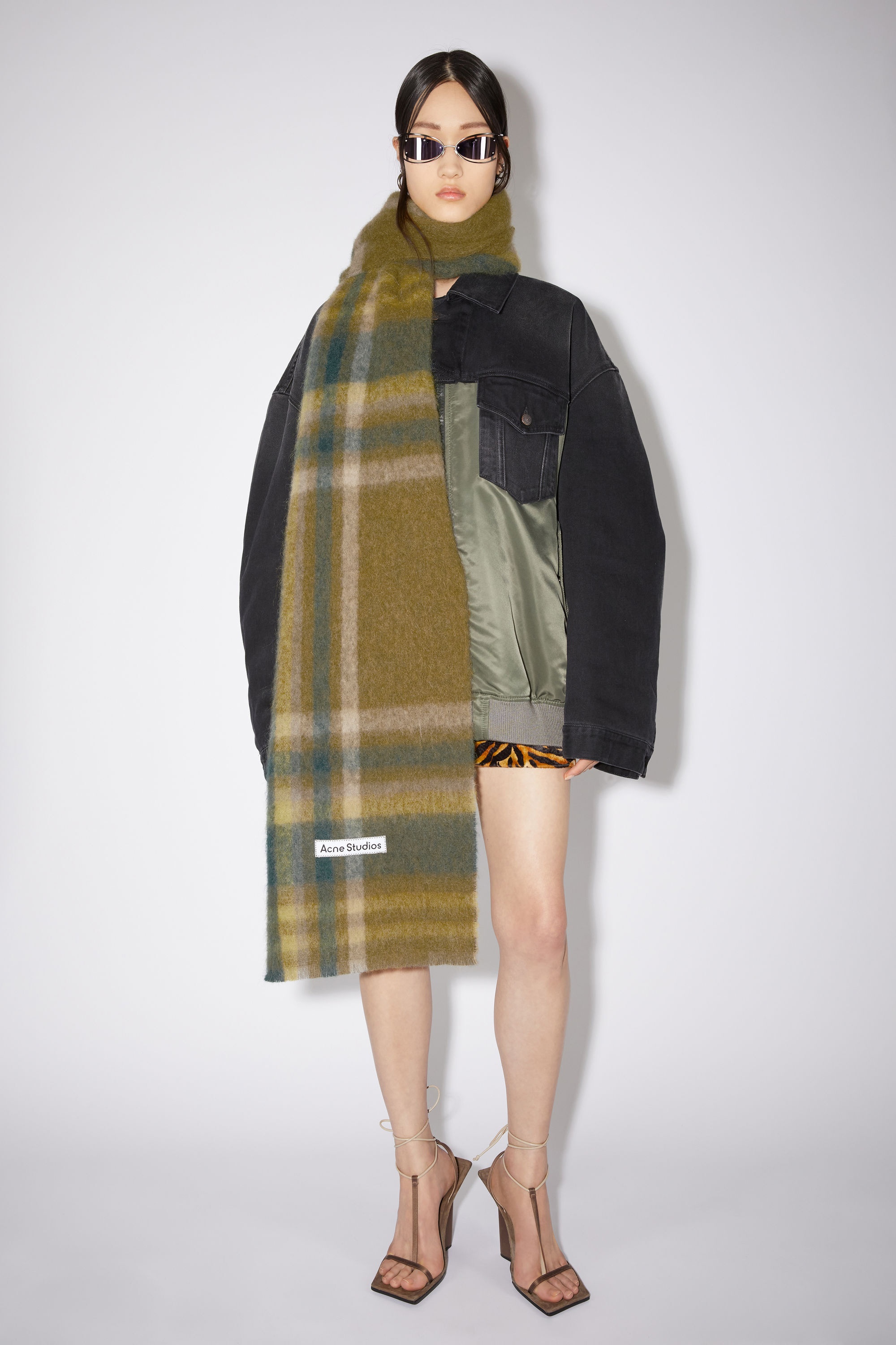 Checked scarf - Khaki green/forest green - 2