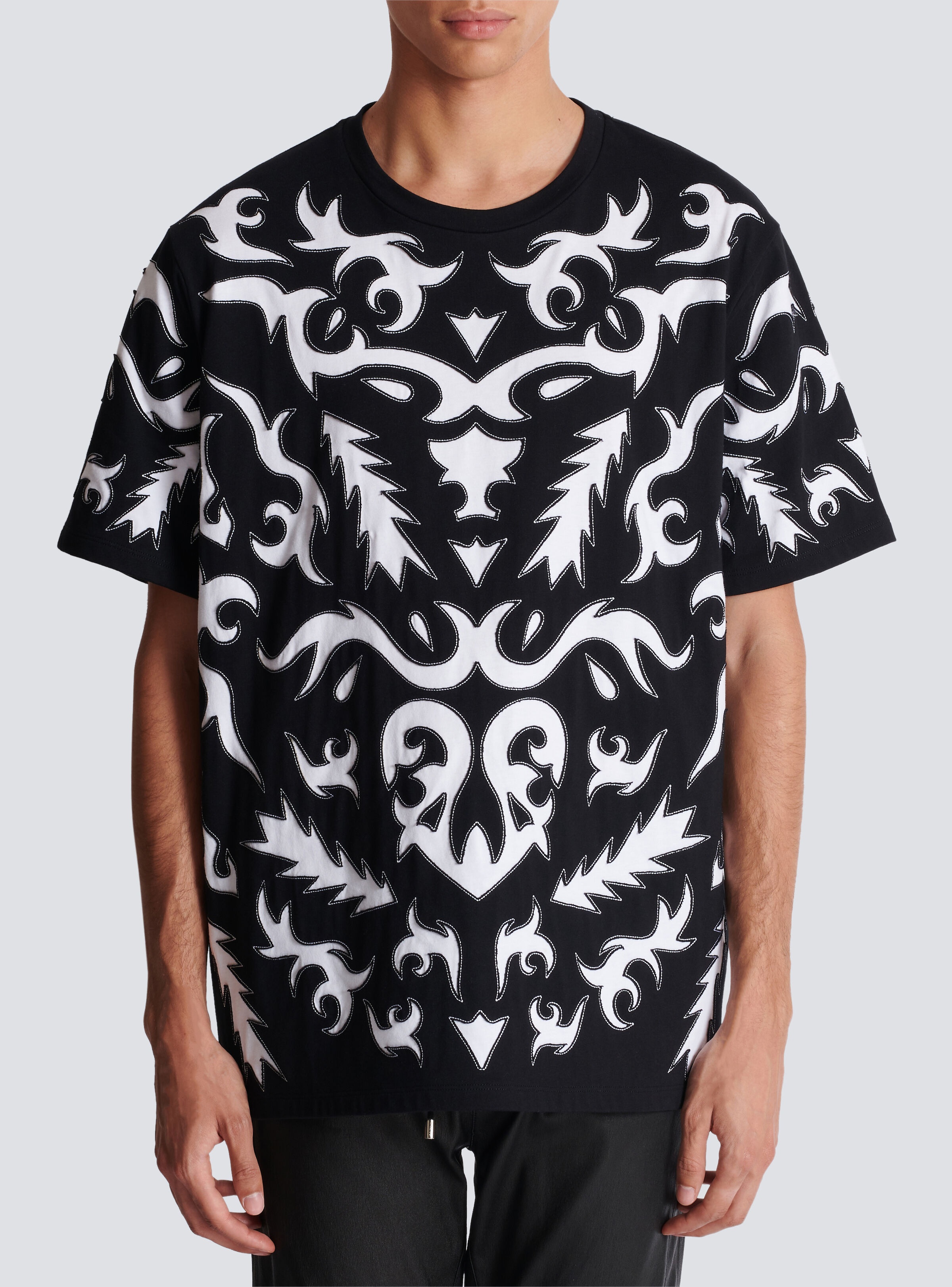 Oversized T-shirt with laser-cut Baroque print - 5