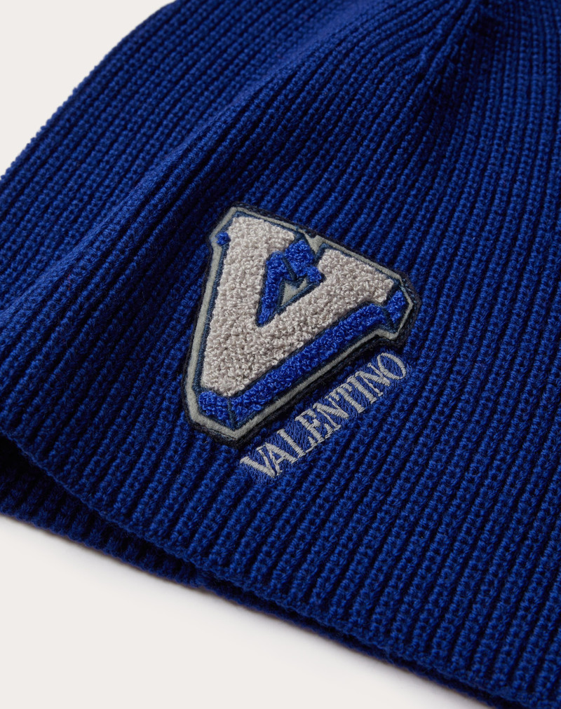 Valentino WOOL BEANIE WITH EMBROIDERED V-3D PATCH outlook