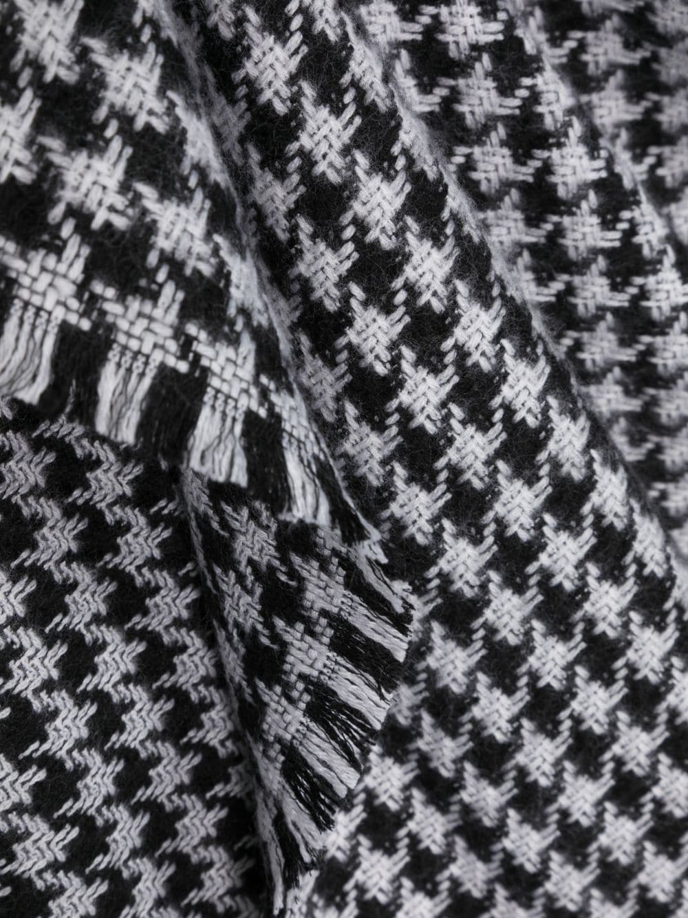 houndstooth frayed-trim scarf - 3