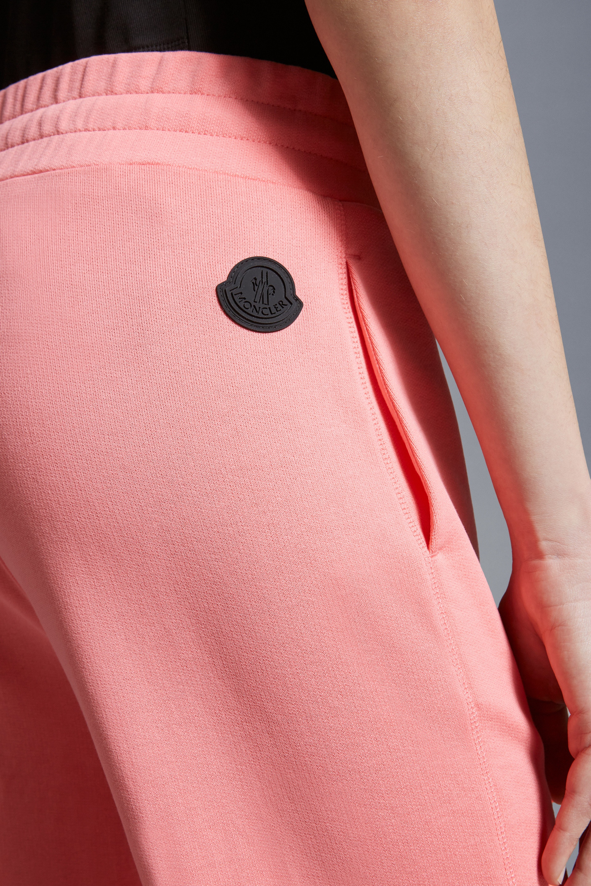 Embossed Logo Sweatpants - 4