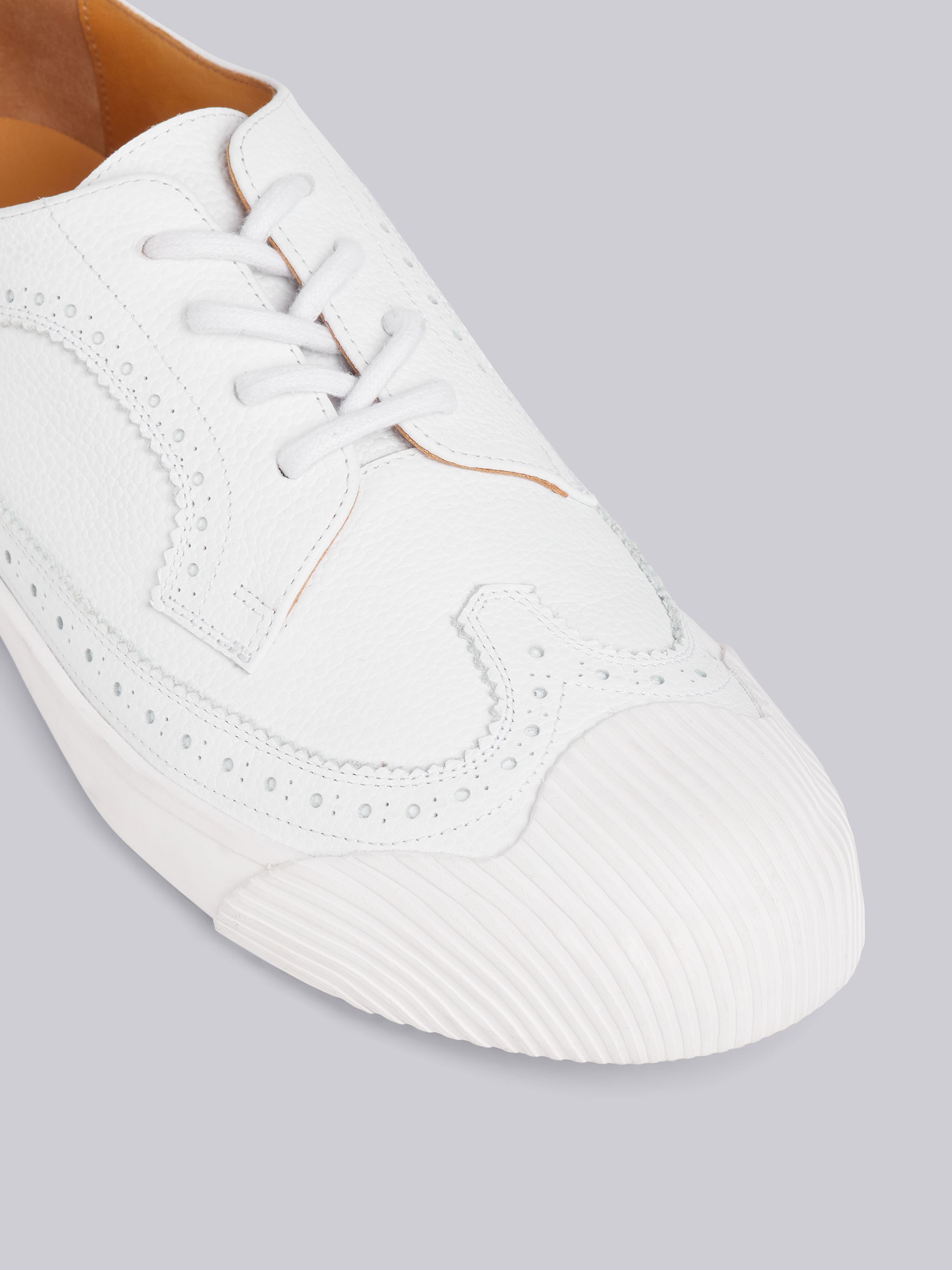 White Pebbled Calfskin Longwing Brogue Trainer - 2