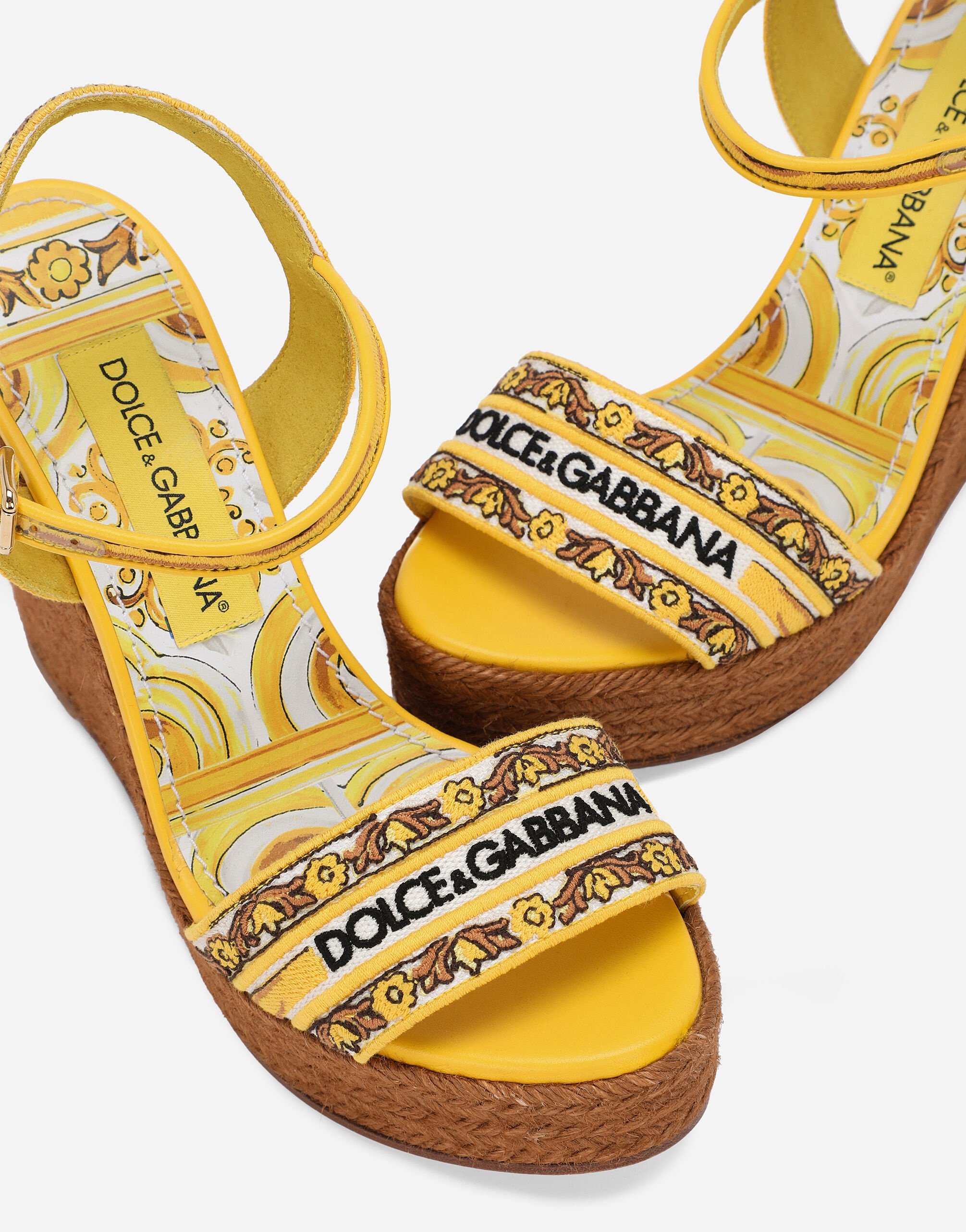 サンダル・ミュール DOLCE & GABBANA - WEDGE SANDALS WITH MAJOLICA EMBROIDERY Wedge sandals with Majolica embroidery in Multicolor for