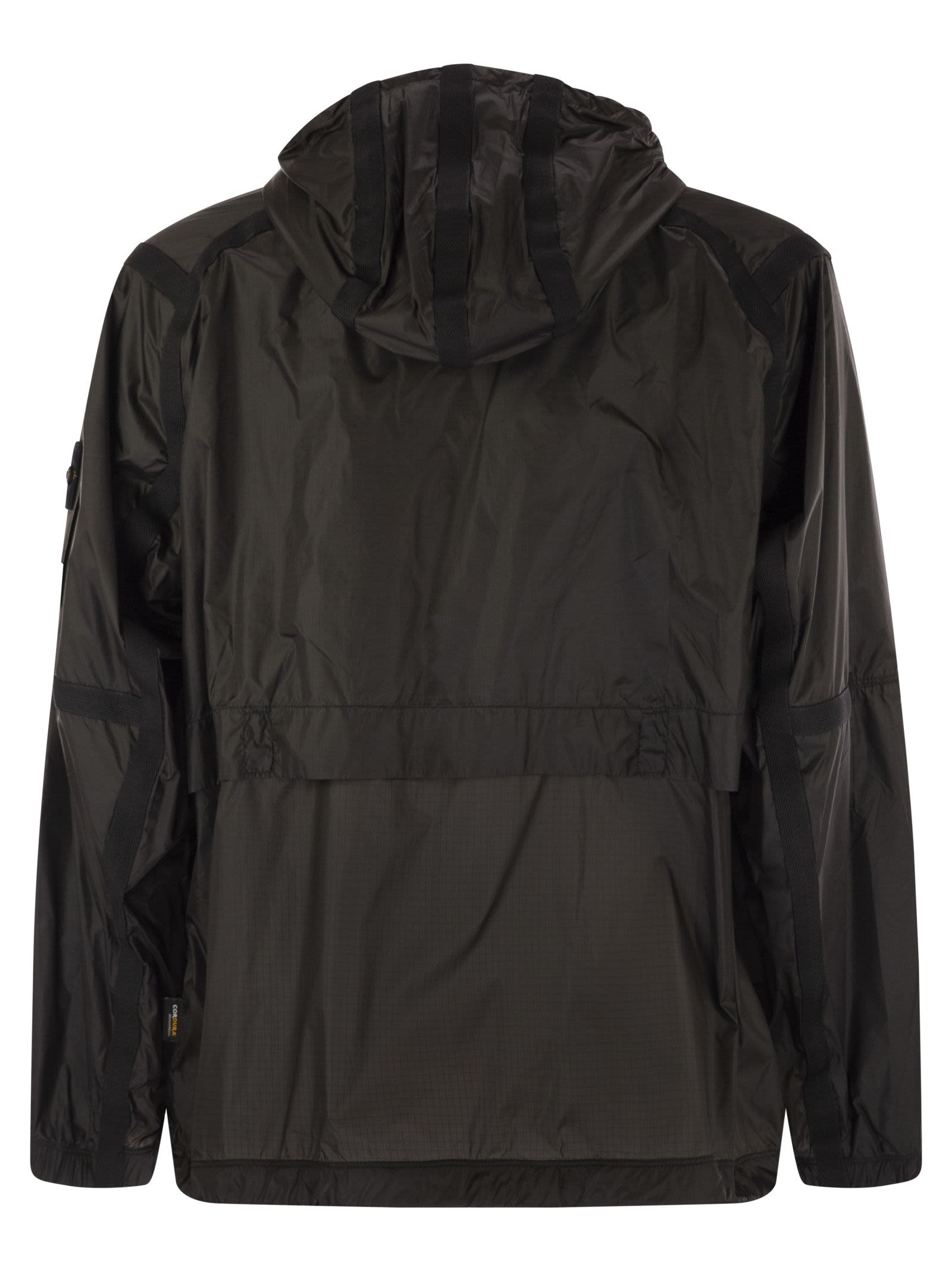 Stone Island Men Lightweight Hooded Jacket With Anti-Drip And Reflective Details - 2