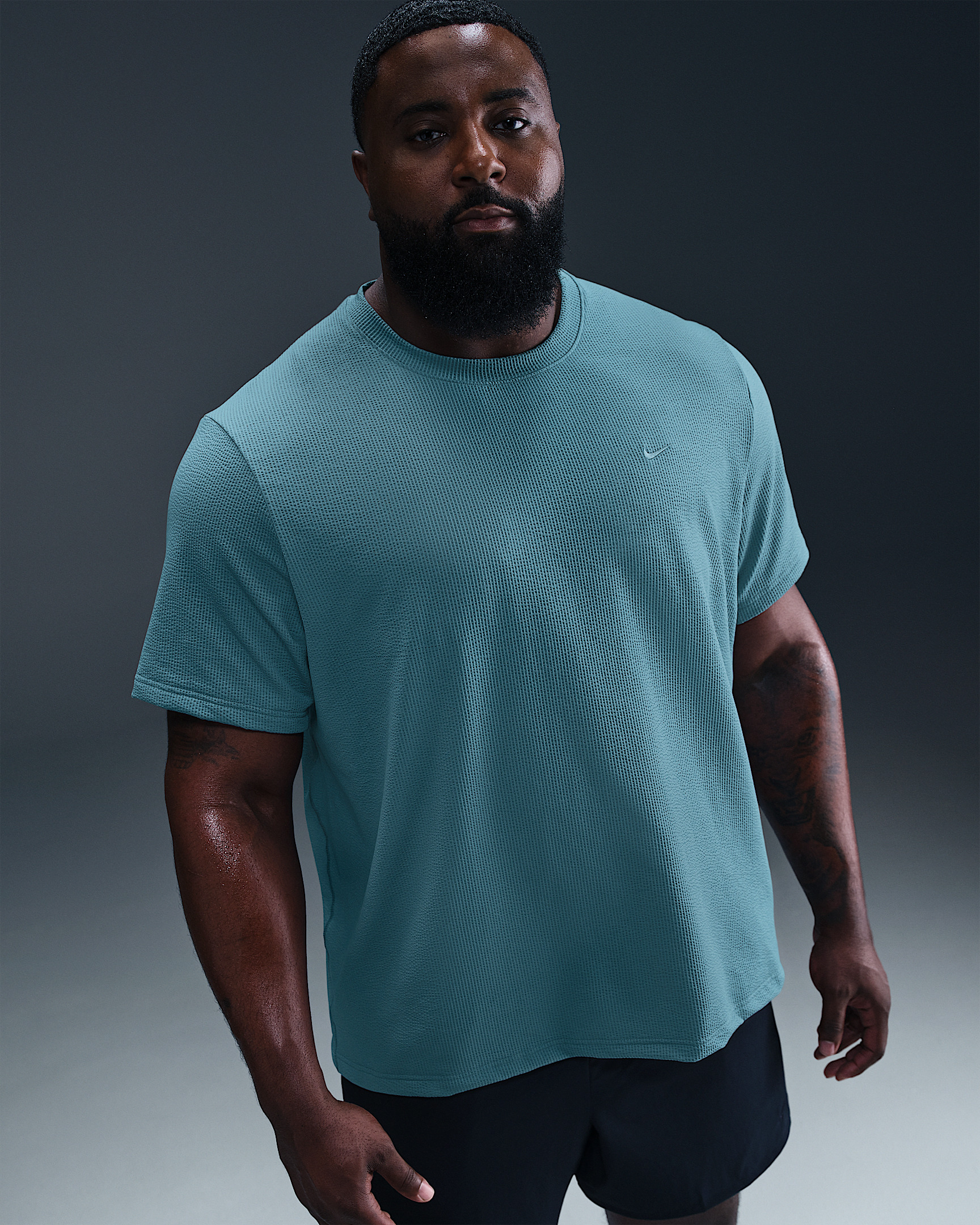 Nike Primary Men's Dri-FIT Short-Sleeve Versatile Top - 6