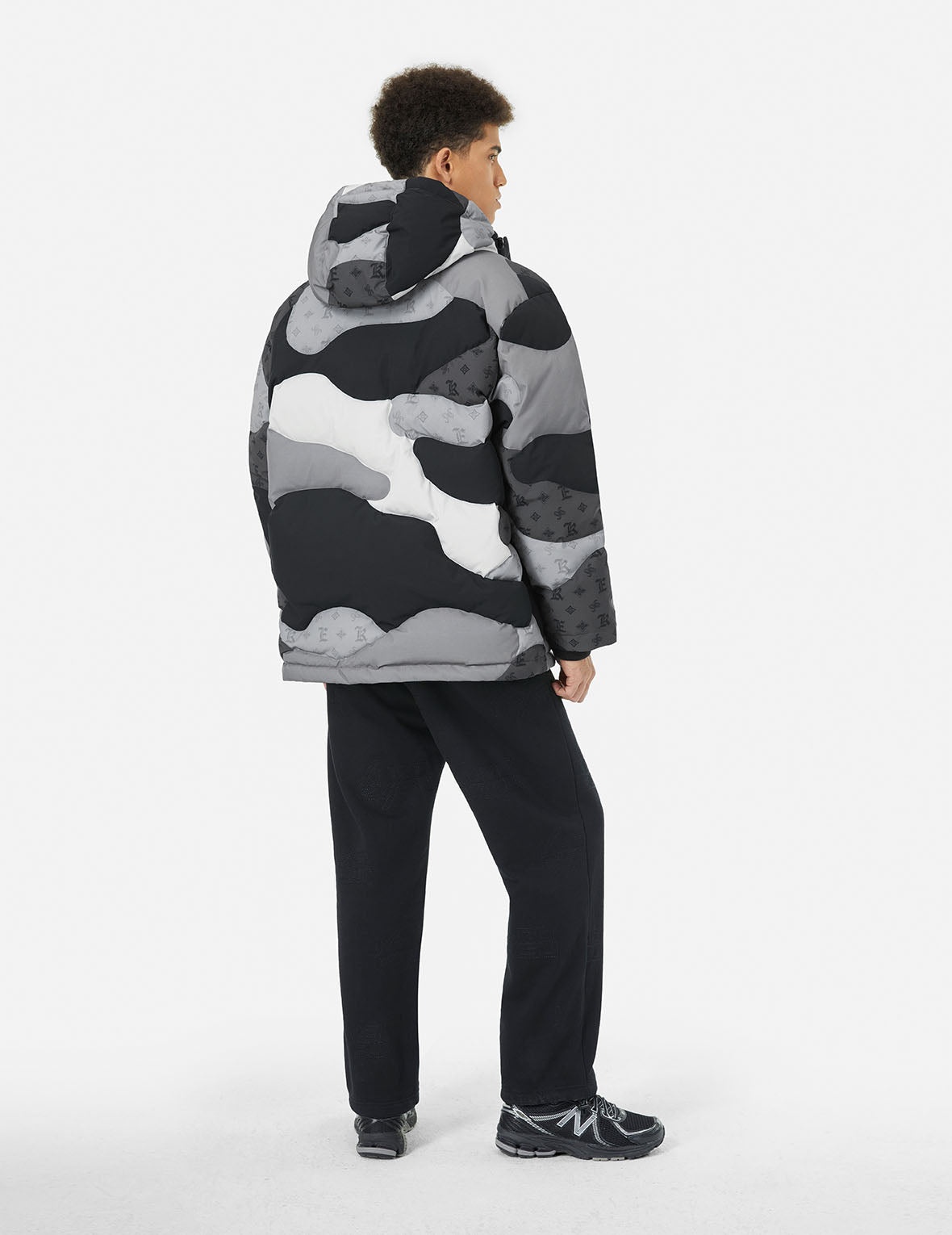 Quilted Camouflage Panels and Allover Logo Print Loose Fit Down Jacket - 4