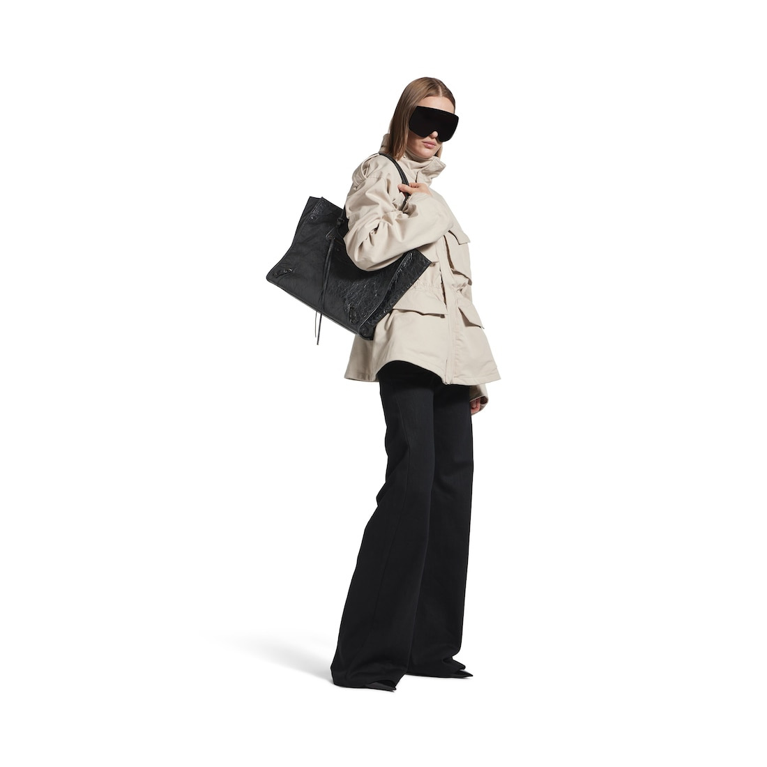Women's Le City Tote Bag Medium in Black - 7