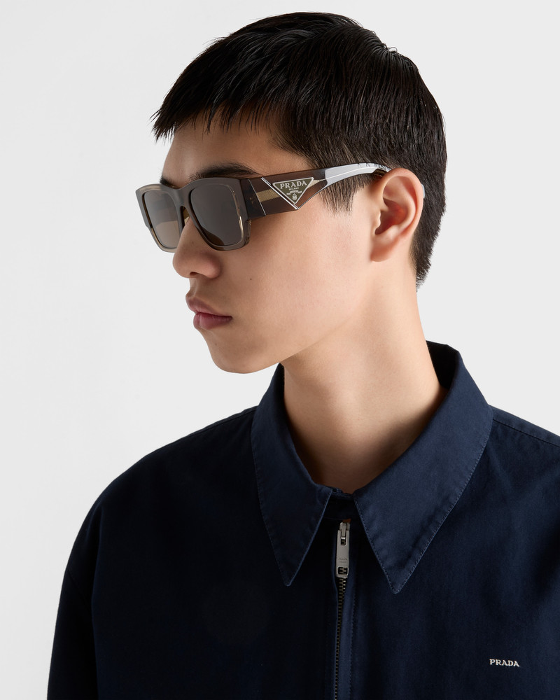 Prada Sunglasses with triangle logo outlook