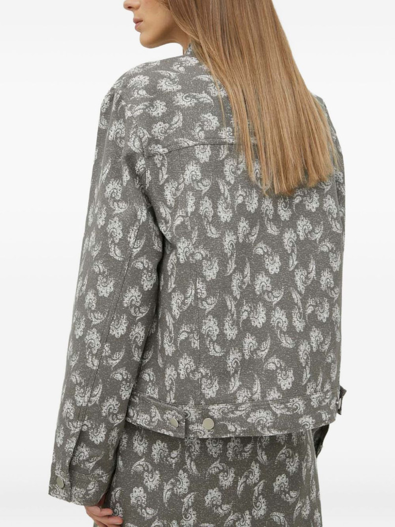 buttoned floral jacket 3