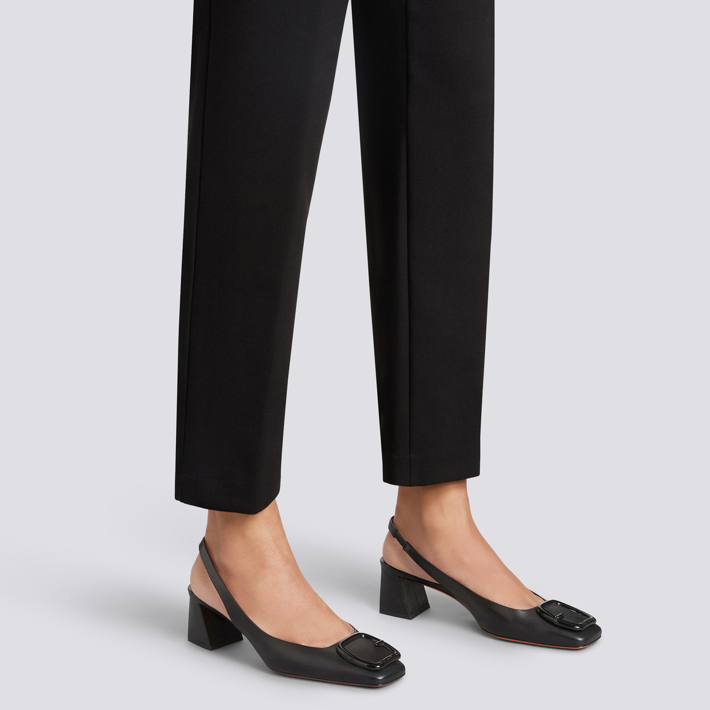 Women's black leather mid-heel slingback - 2