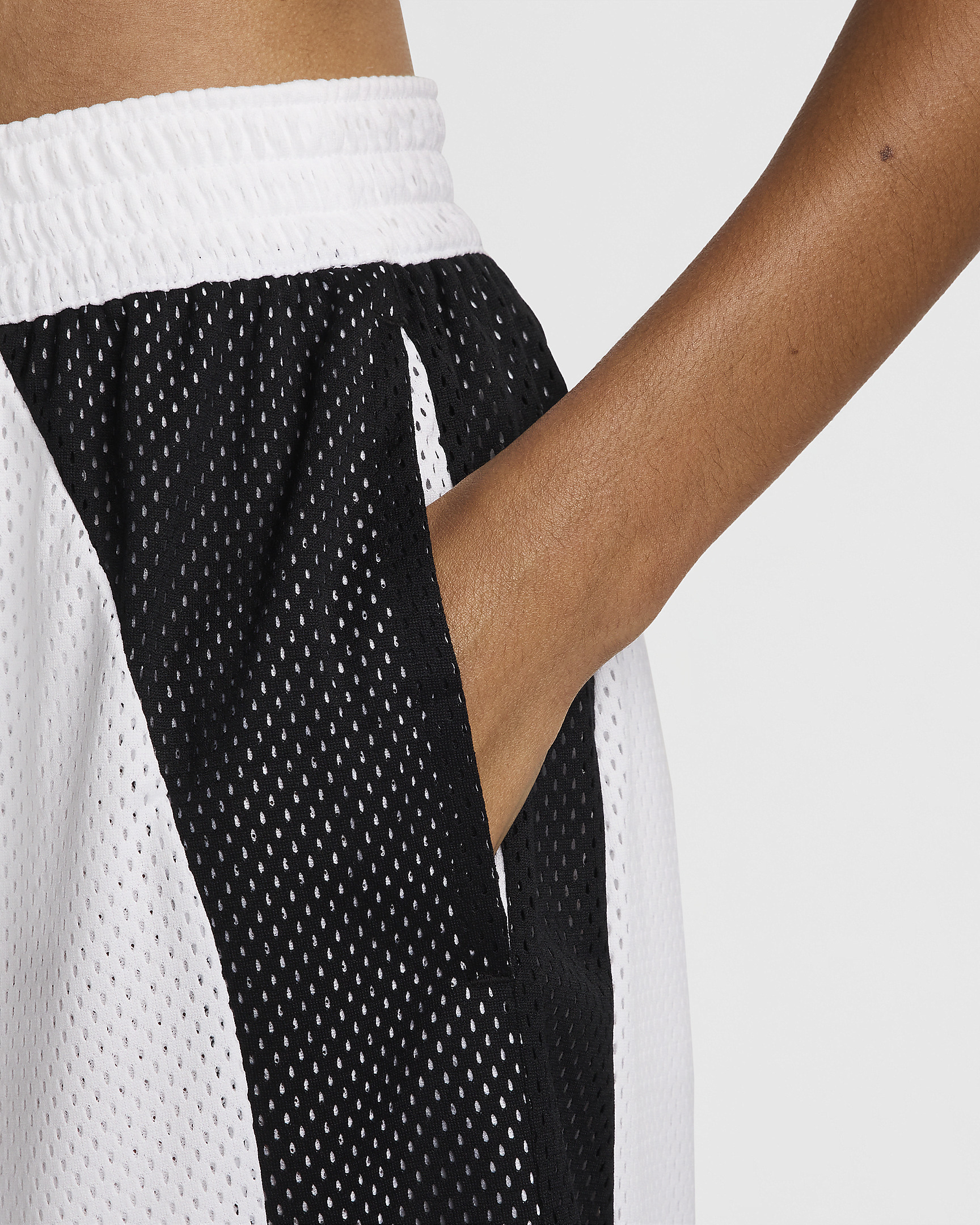 Nike Essential Women's Dri-FIT Mesh Basketball Shorts - 4