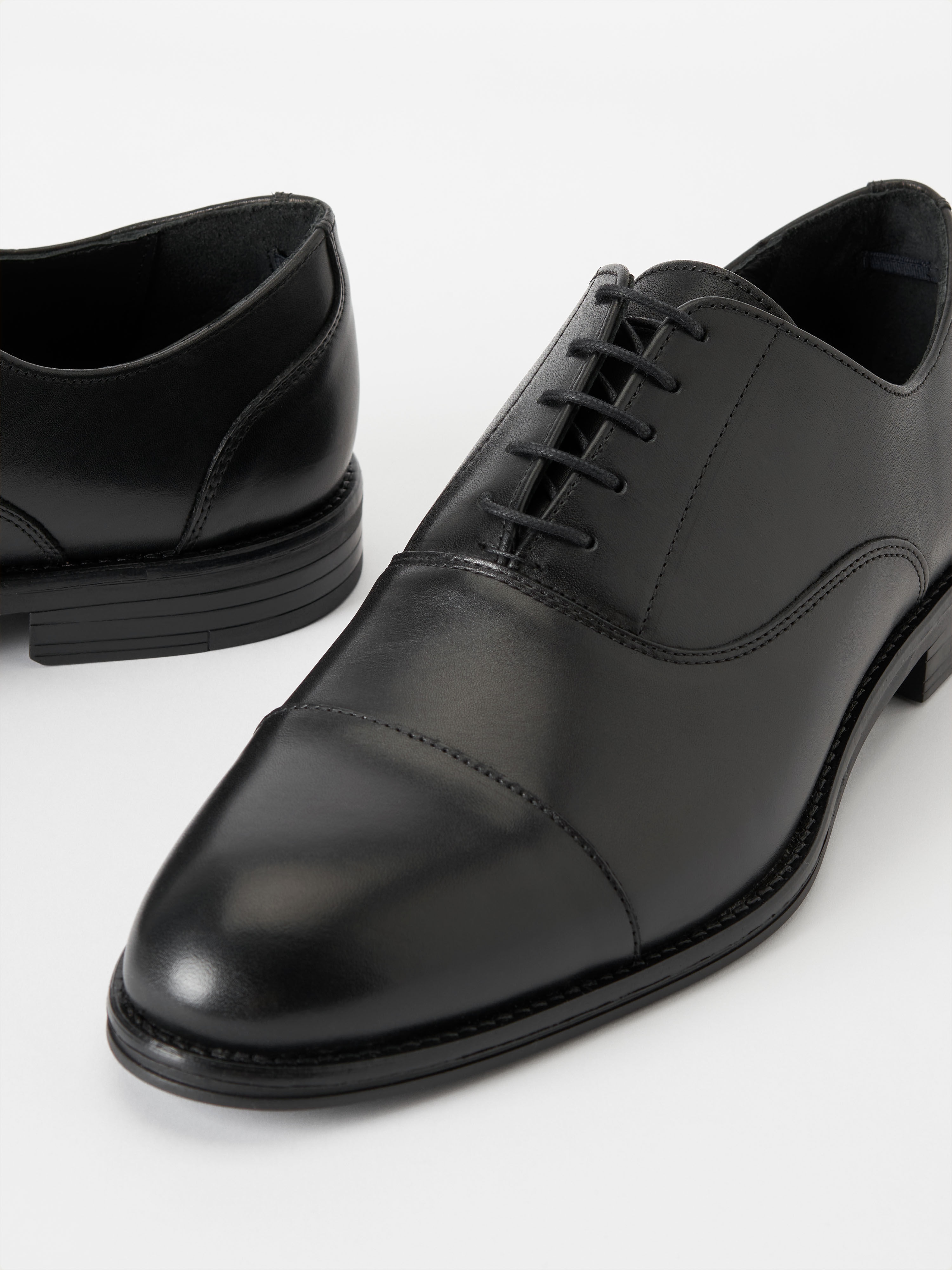 Lathan Leather Shoes - 3