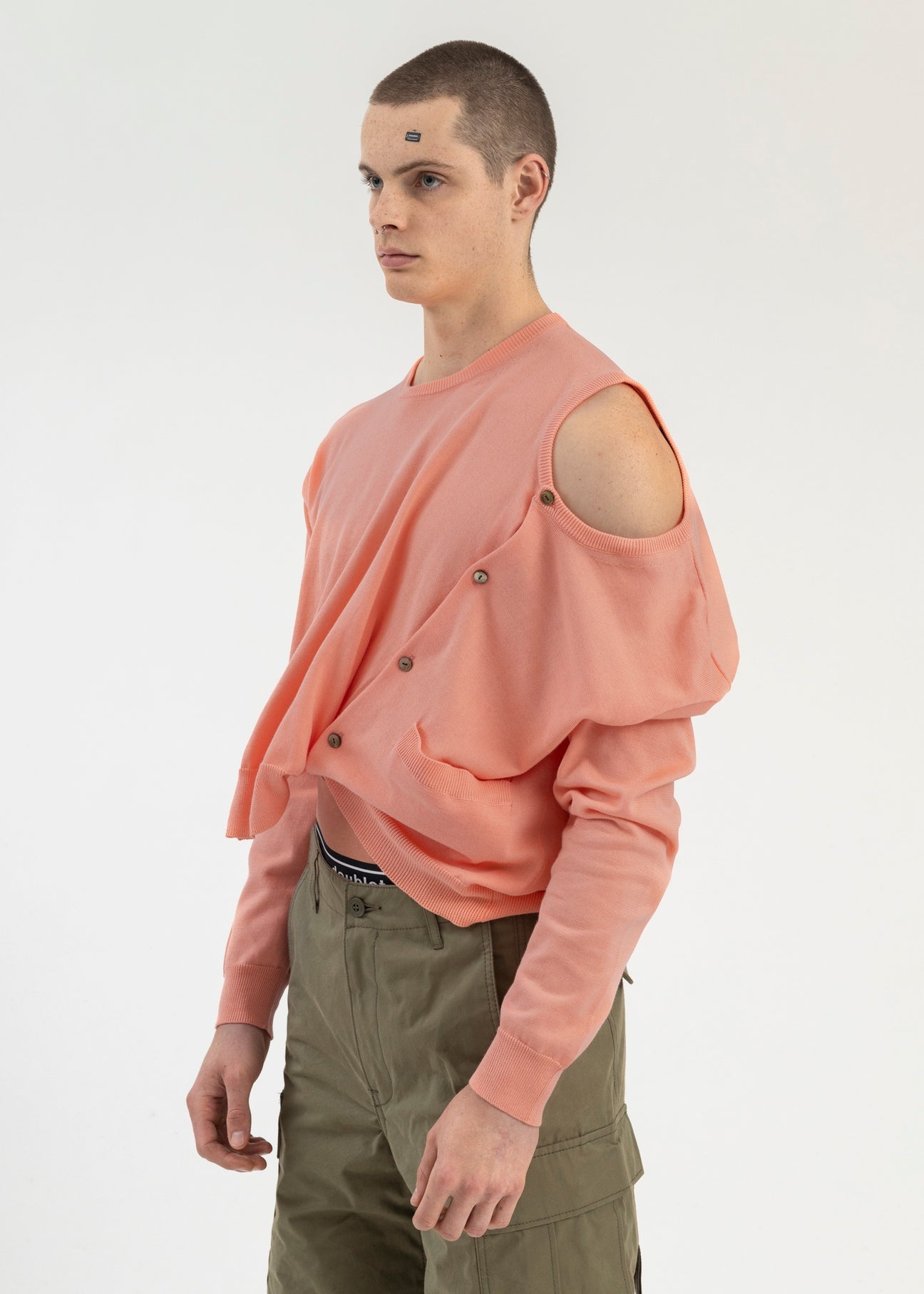 PINK AI IMAGE GENERATION MISTAKE KNITWEAR - 8