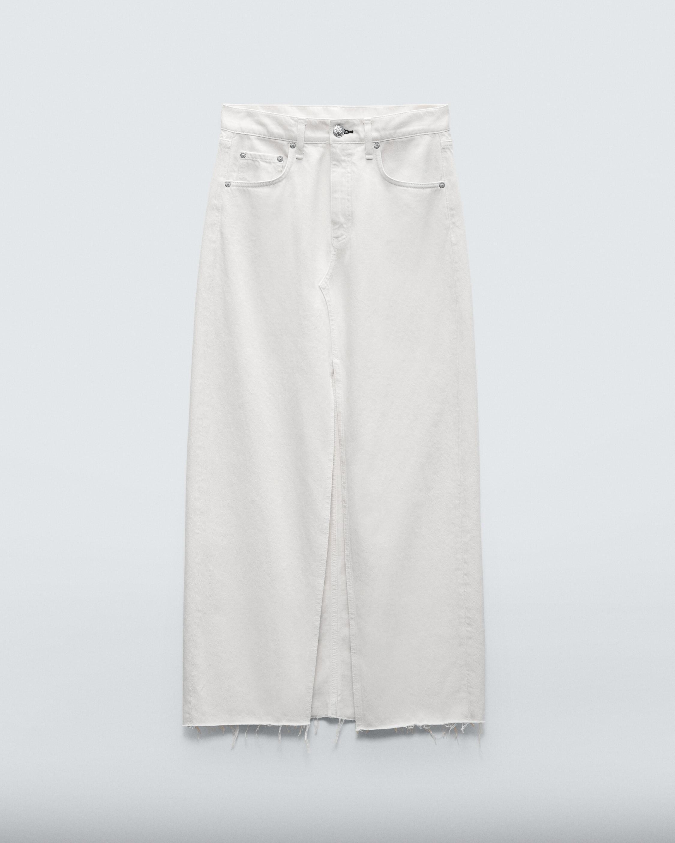Avery Denim Skirt
Maxi - 1